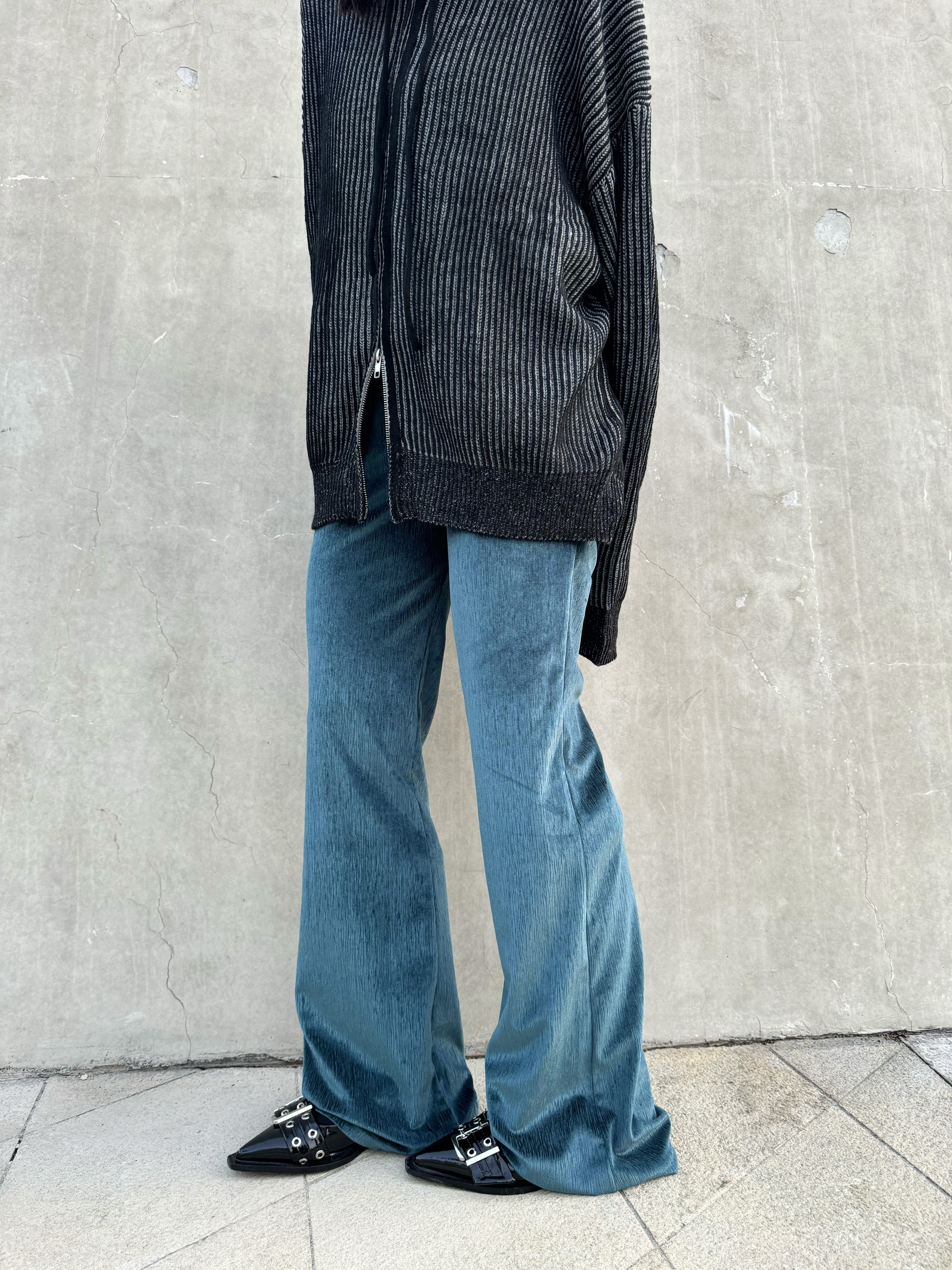 絨面喇叭小闊褲