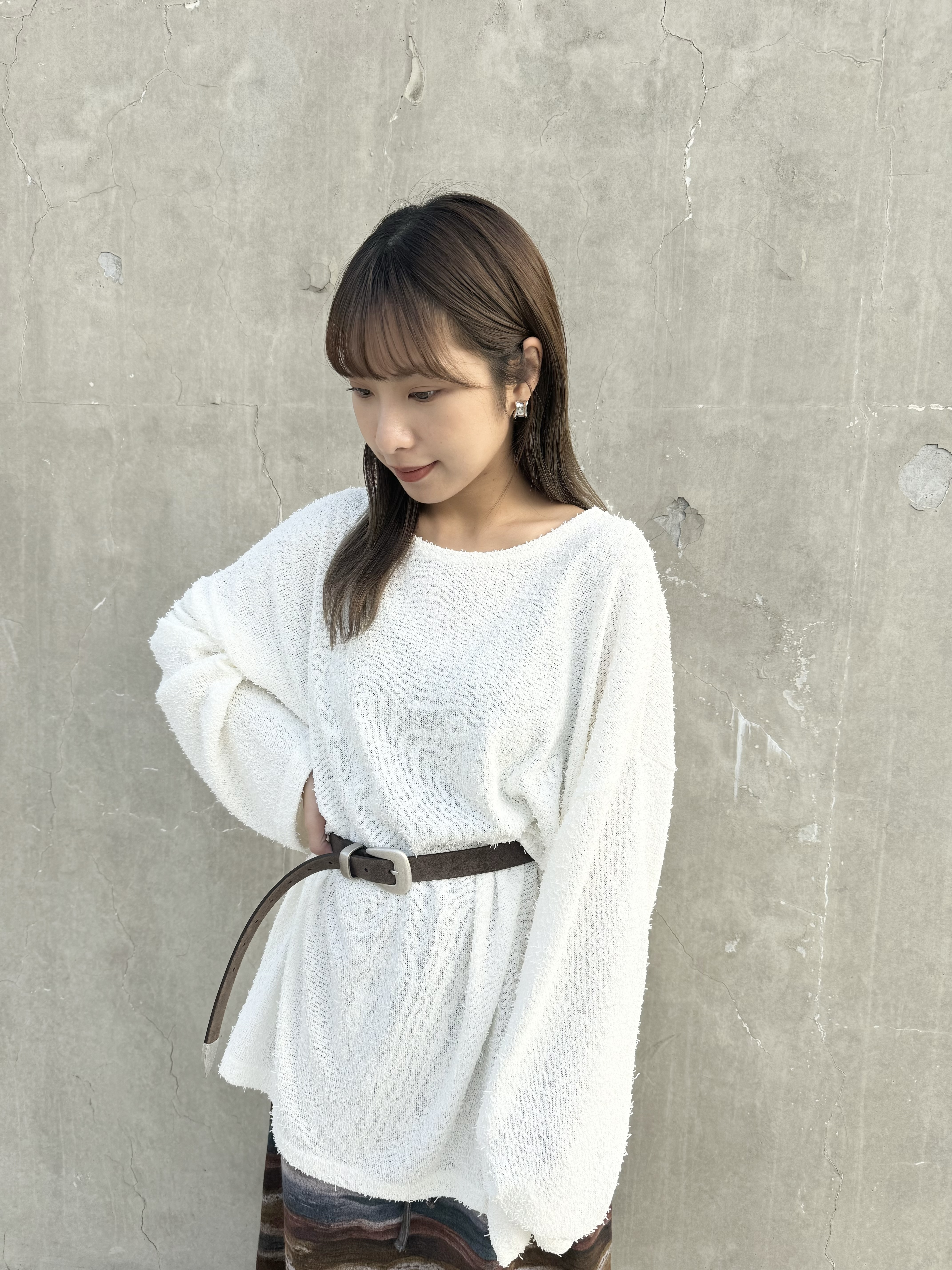 毛毛OVERSIZE TOP(WHITE/BLACK)