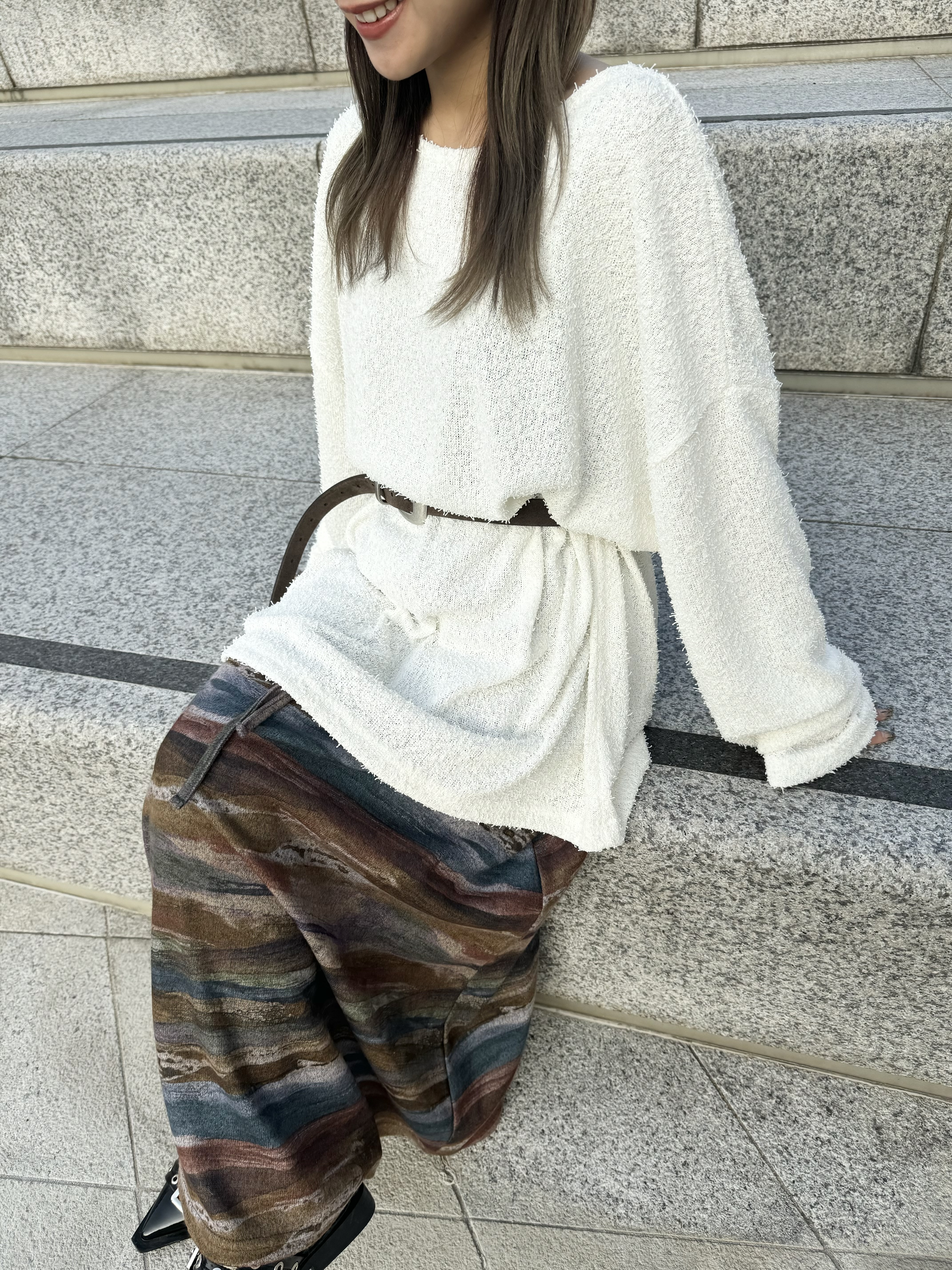 毛毛OVERSIZE TOP(WHITE/BLACK)