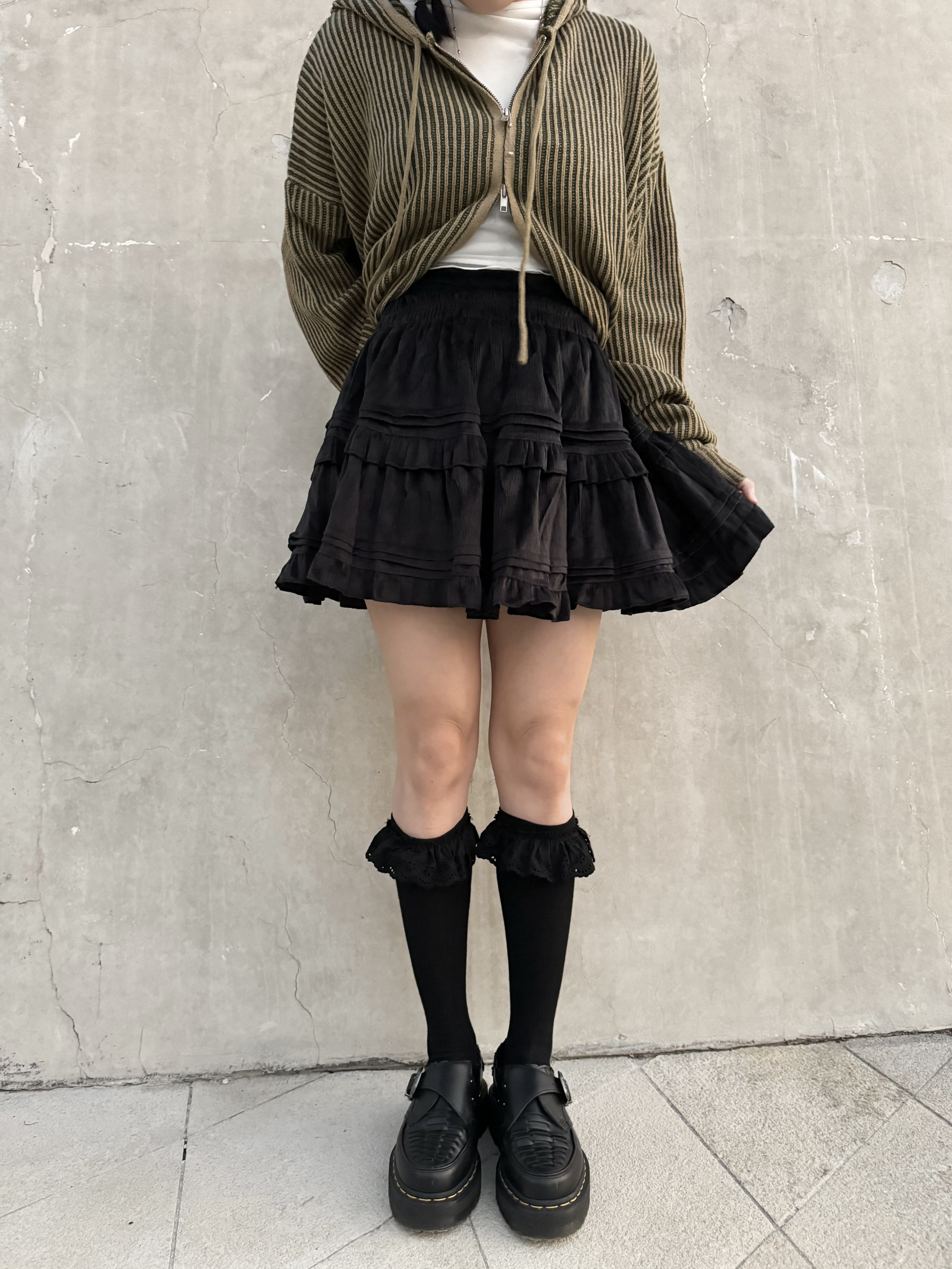 配裙褲！絨面打摺RUFFLE短SK