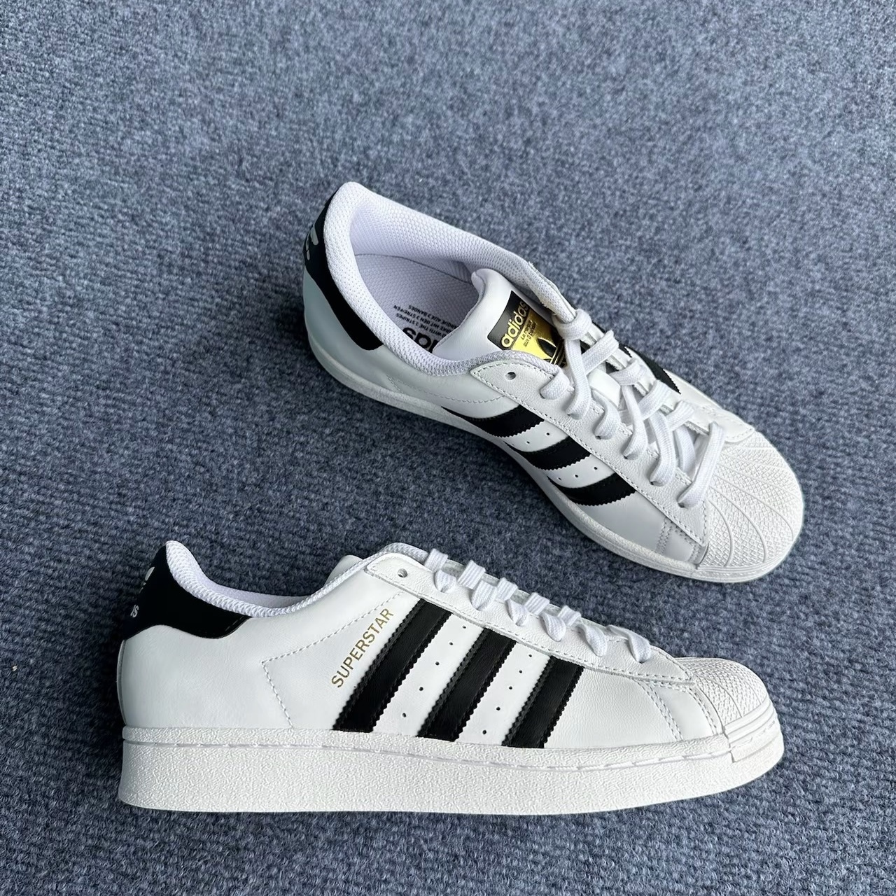 ADIDAS ORIGINALS SUPERSTAR 貝殼鞋 白黑 金標 休閒 三葉草 EG4958