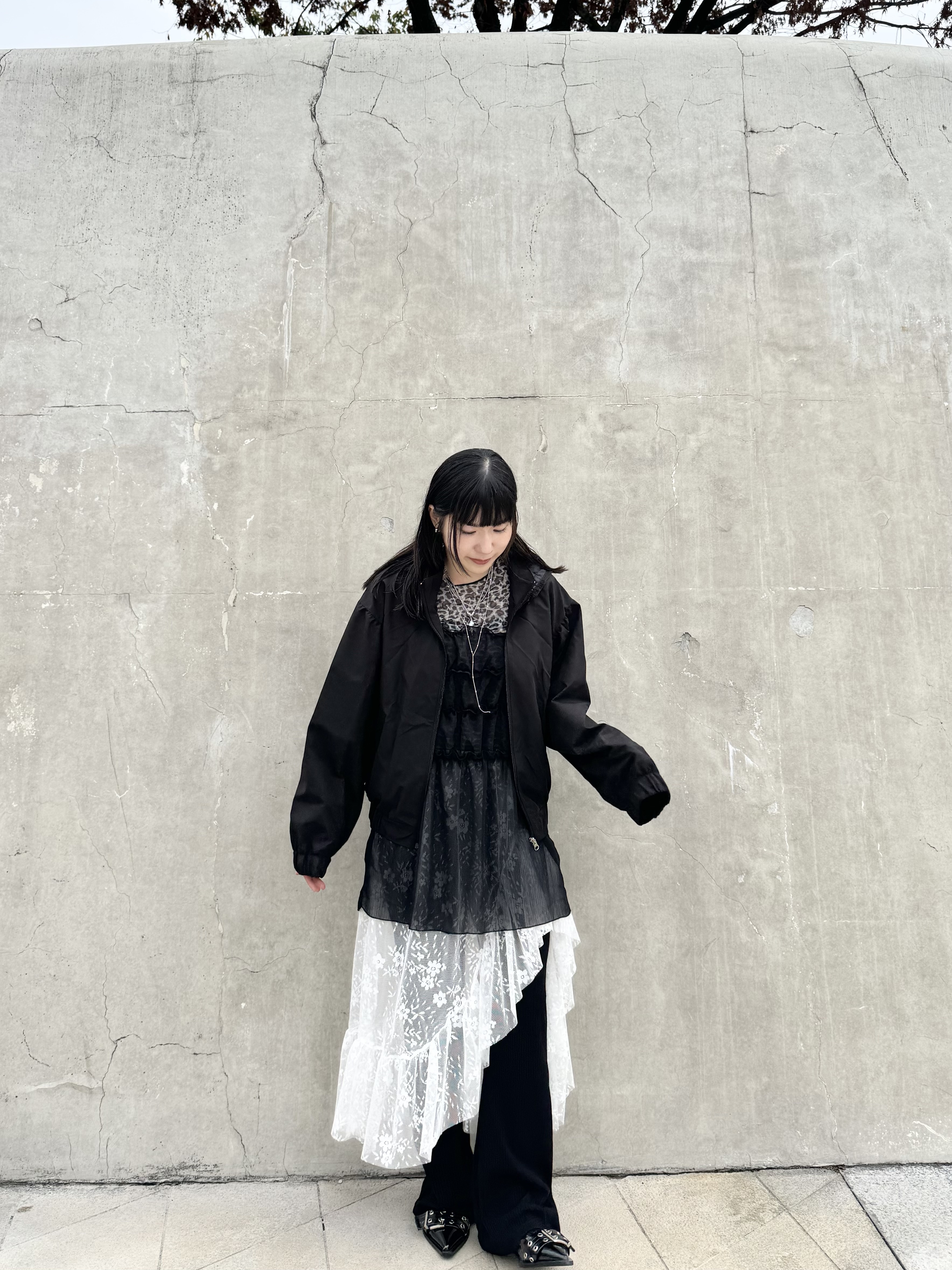 RUFFLE帽子索索料外套