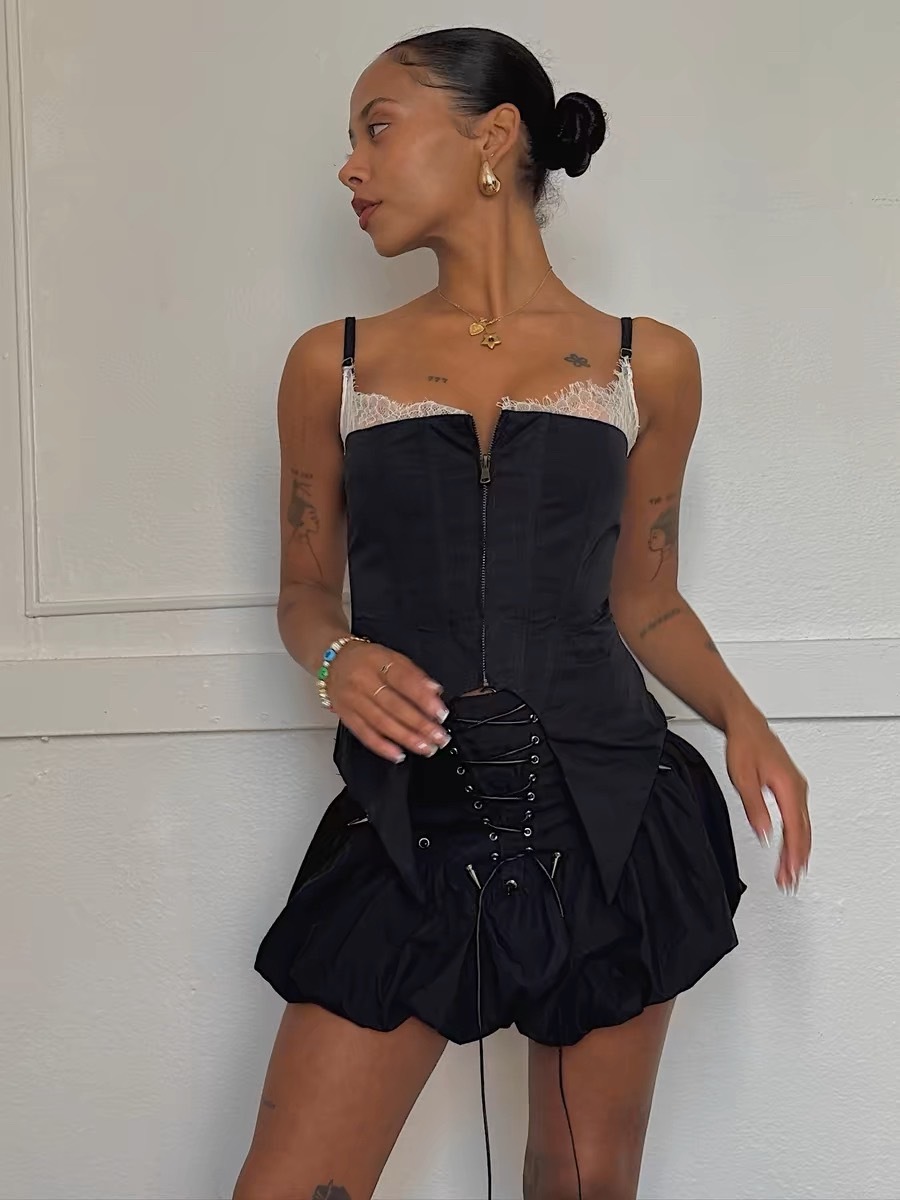 ROCKSTAGIRLS "Office Rebel" 藍黑雙色 蕾絲束腰修身 拉鏈吊帶 背心