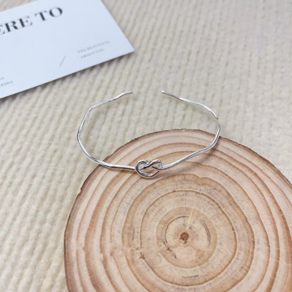 R68愛心結純銀手環