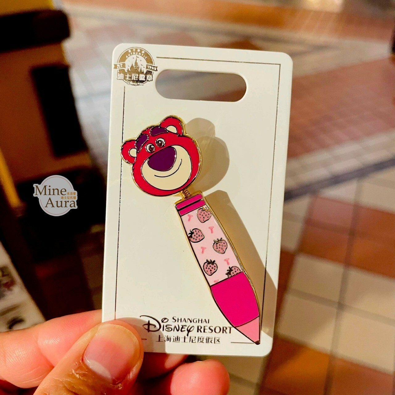 大頭 圓珠筆 造型 徽章 PIN -上海迪士尼樂園