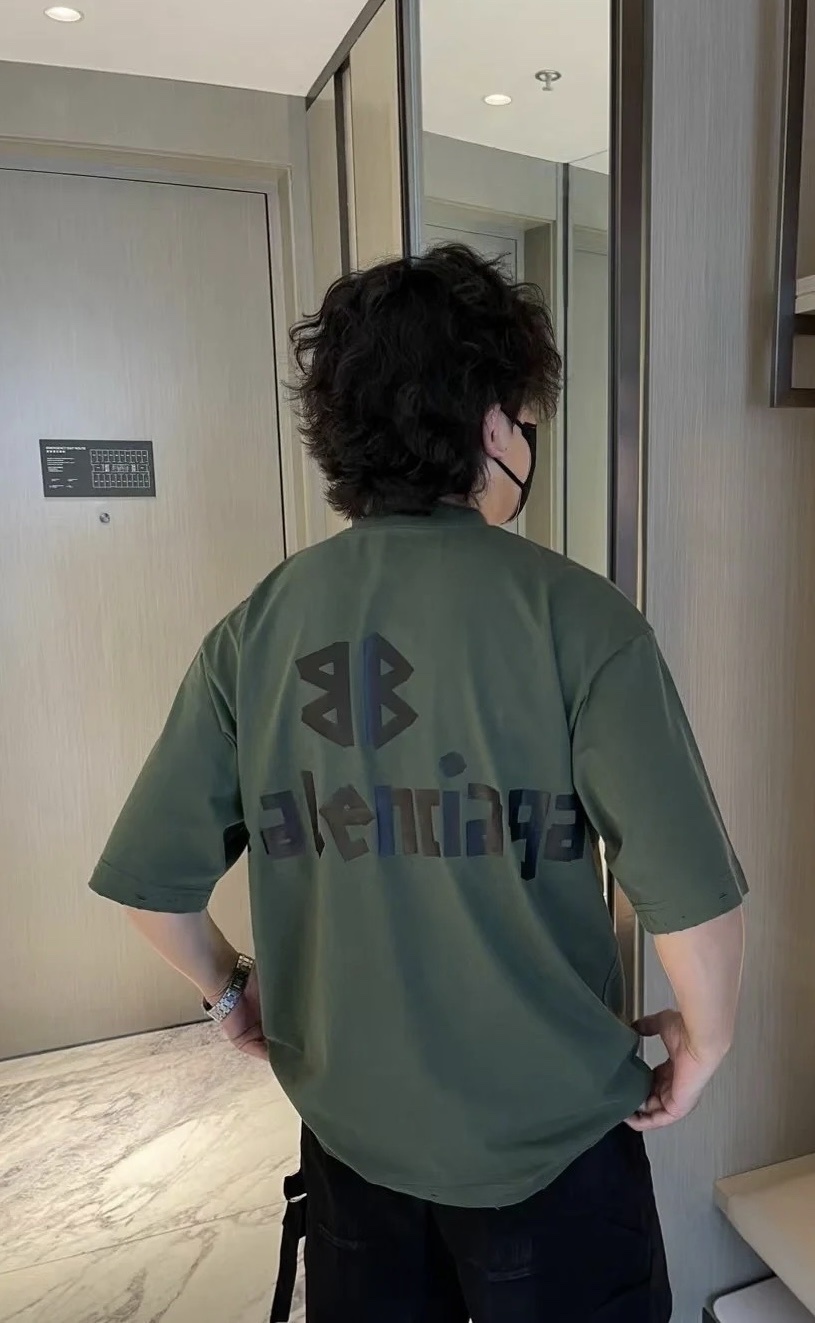 【NICE 歐美日韓代購】上海經銷商 Balenciaga/巴黎世家 23SS 綠色BB膠帶logo水洗破壞短袖