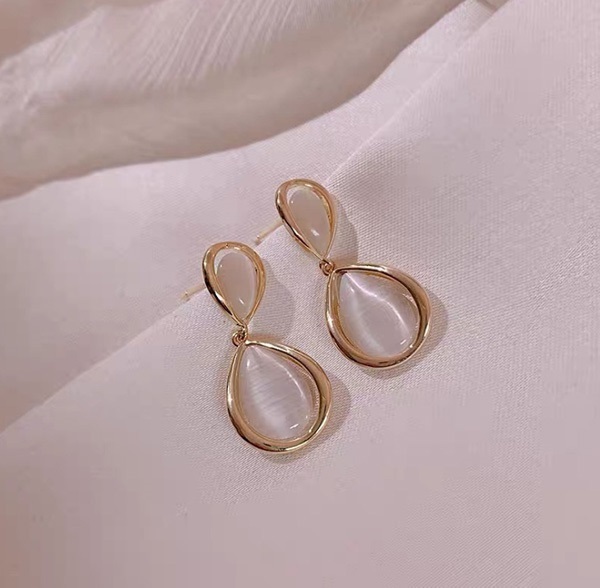 韓國JK 精緻小巧貓眼石小眾設計優雅水滴耳釘 J0475