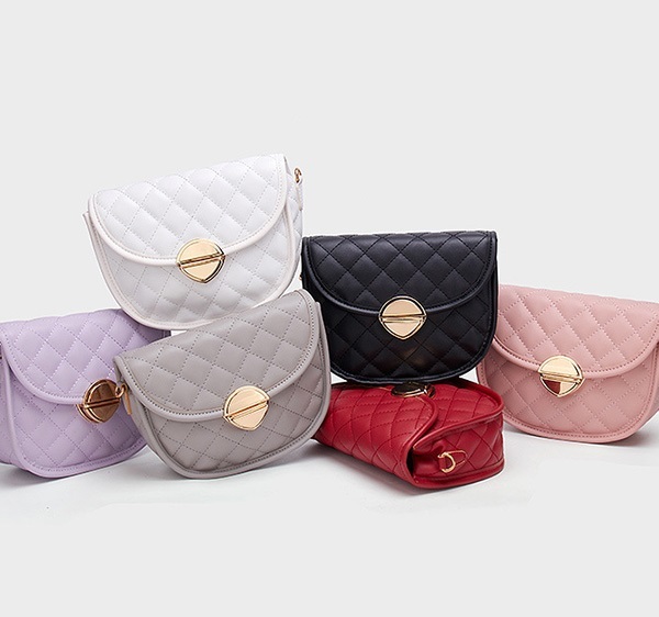 韓國JK 新款百搭潮鏈條馬鞍斜挎包菱格新款韓版單肩包 J0582