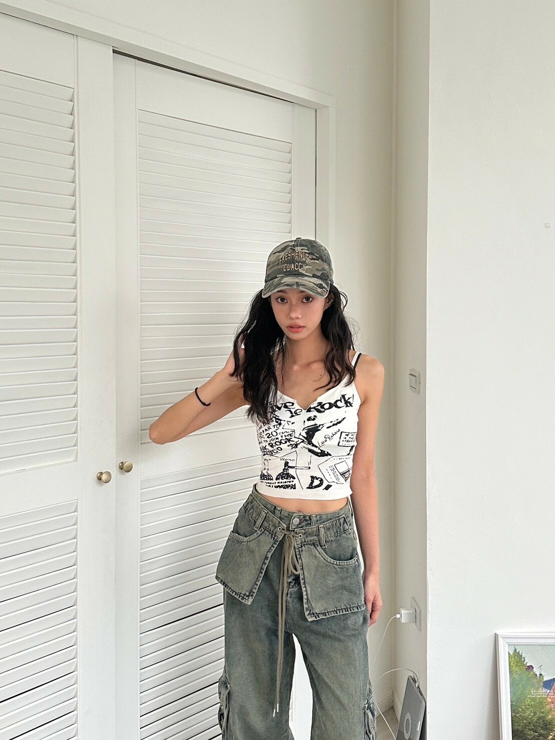 基礎美式塗鴉吊帶 帶胸墊 2colors