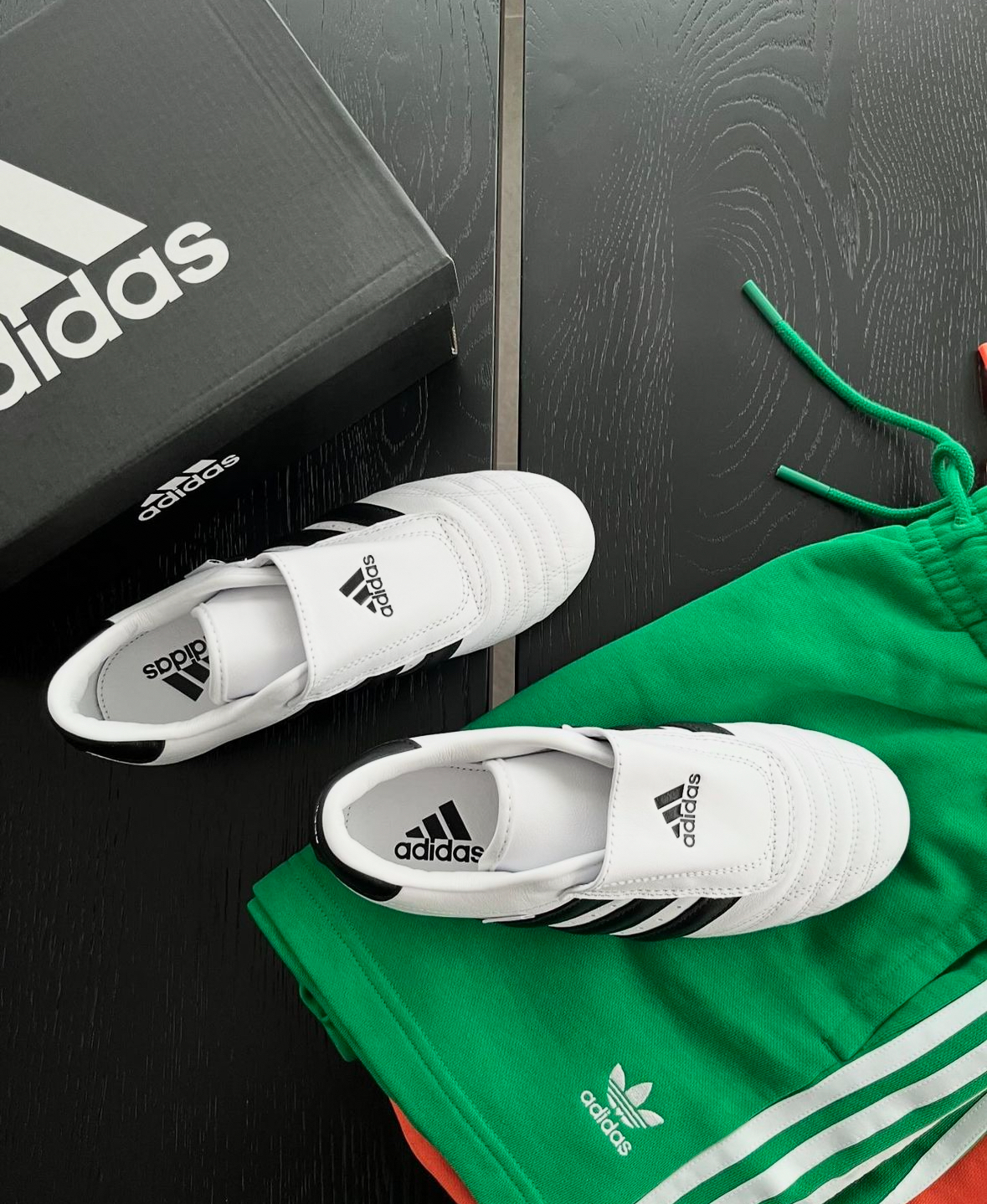 Adidas Originals Taekwondo 白黑色 白色 皮革 懶人鞋 焦糖底 薄底鞋 復古 跆拳道鞋 Jennie同款 JQ4774/預購