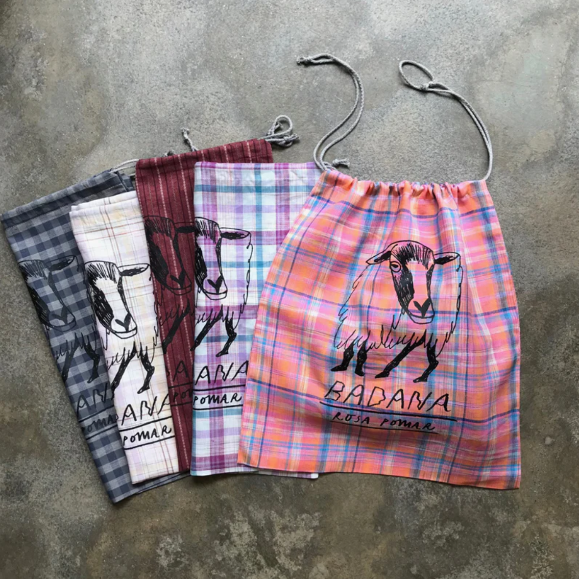 [Retrosaria ROSA POMAR] Badana棉麻布束口袋