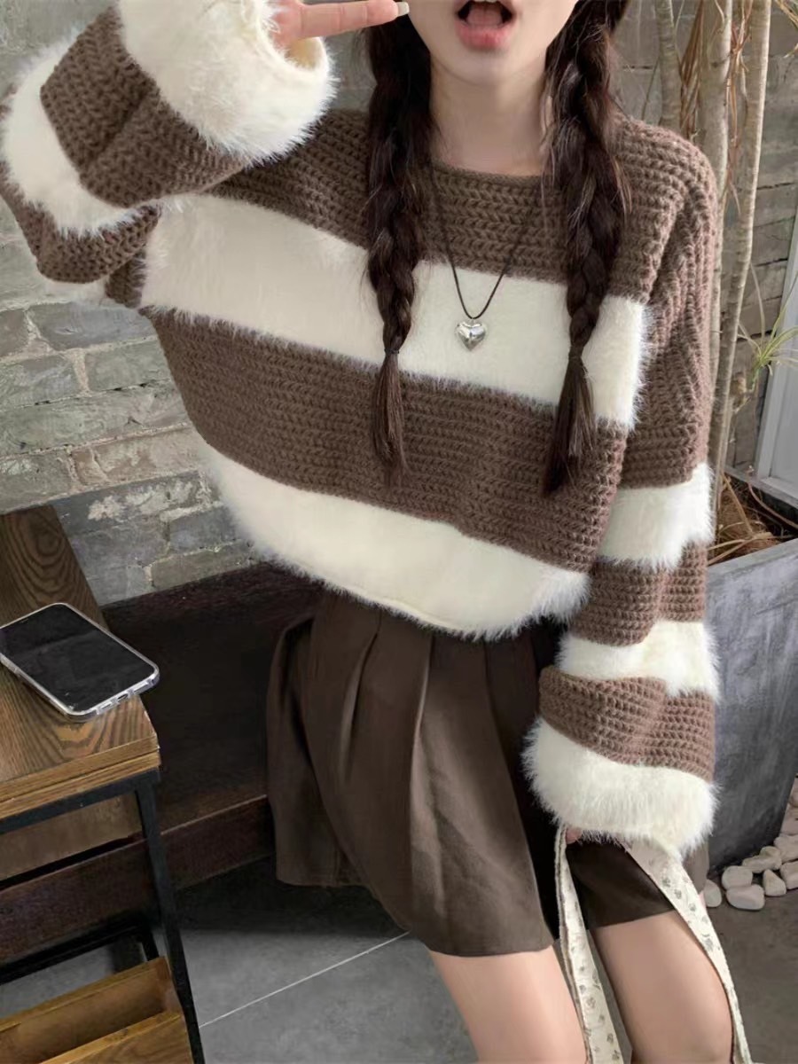 寬條拼接海毛針織上衣