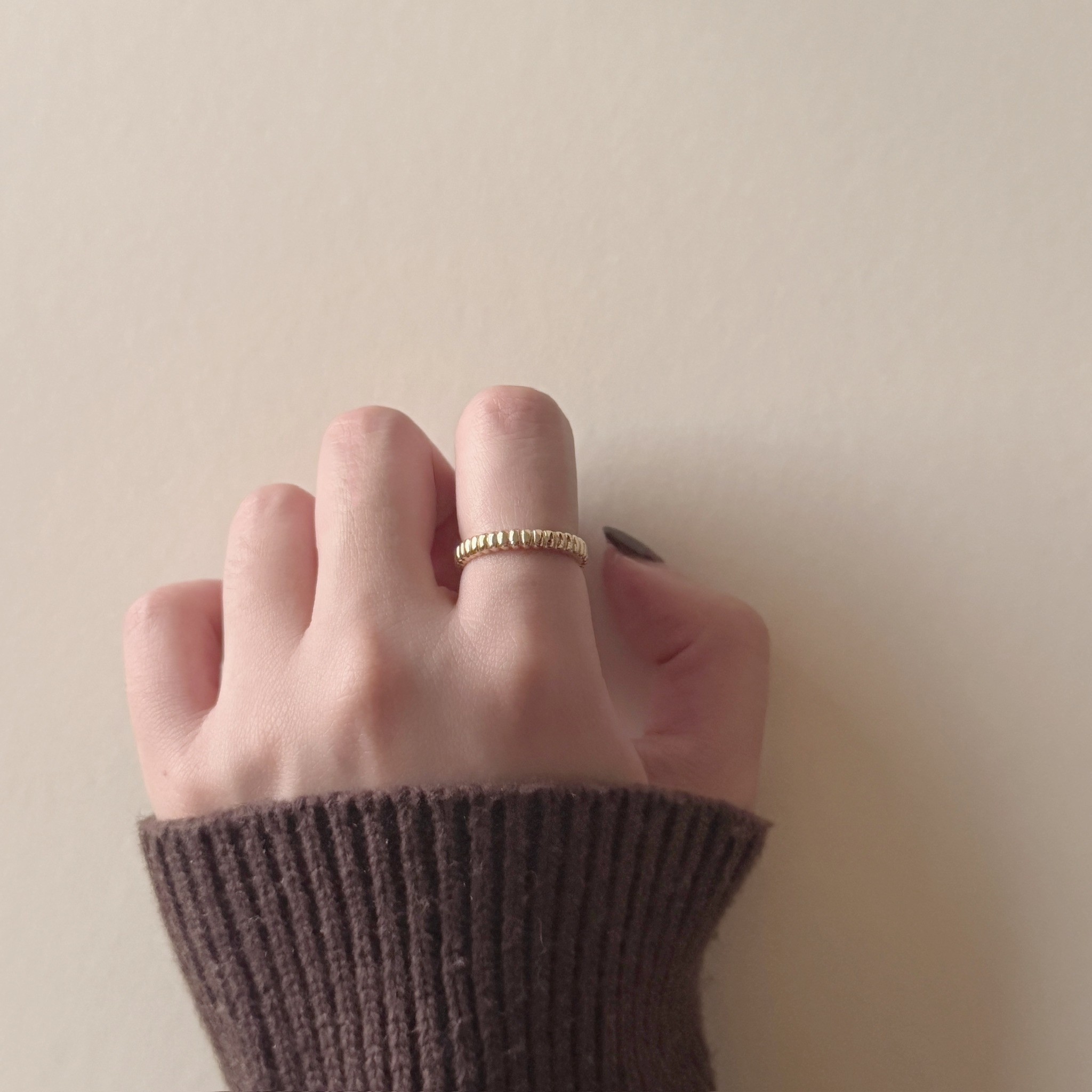 Rectangle band ring