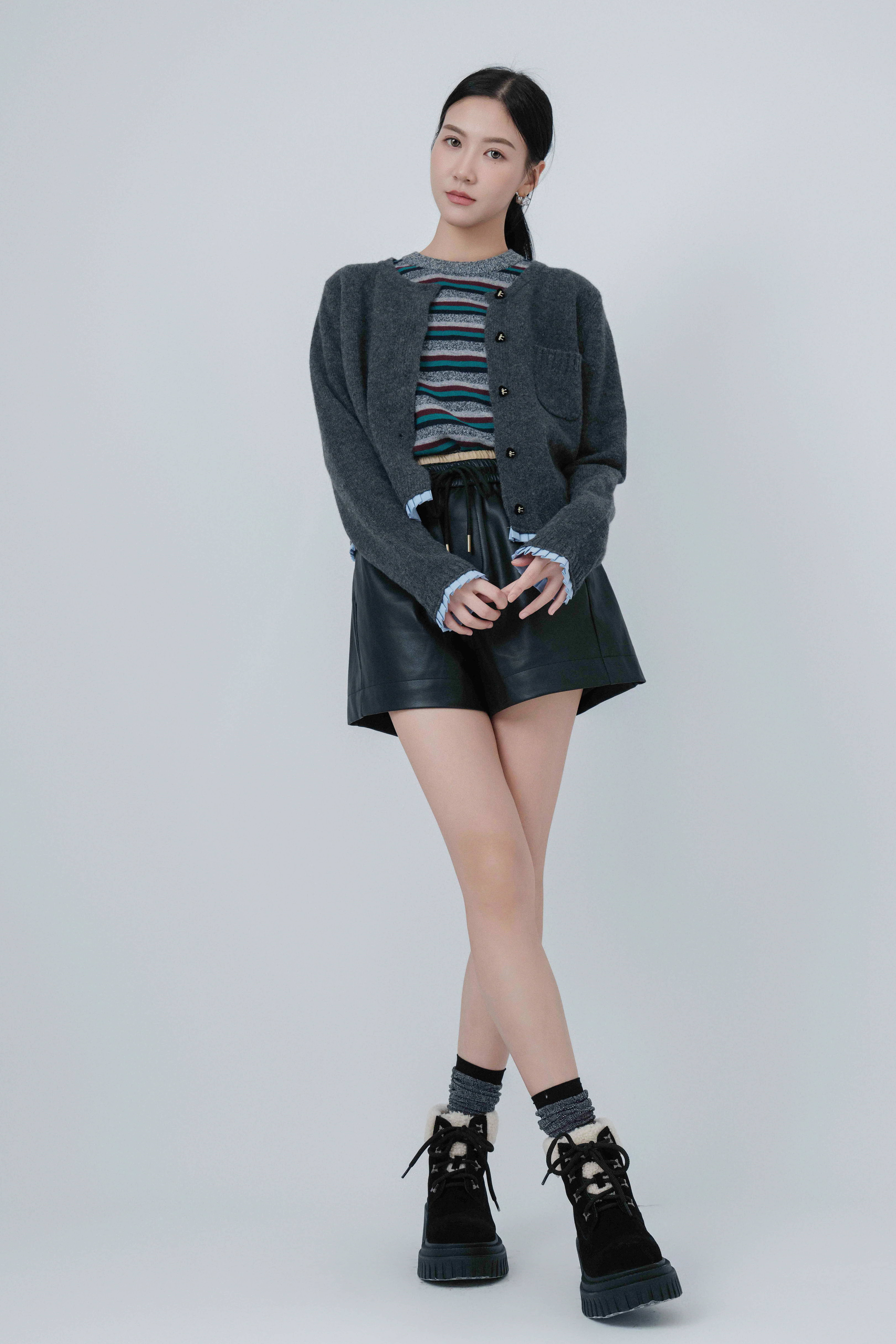 FW24_0108（外套＋上衣＋短褲）