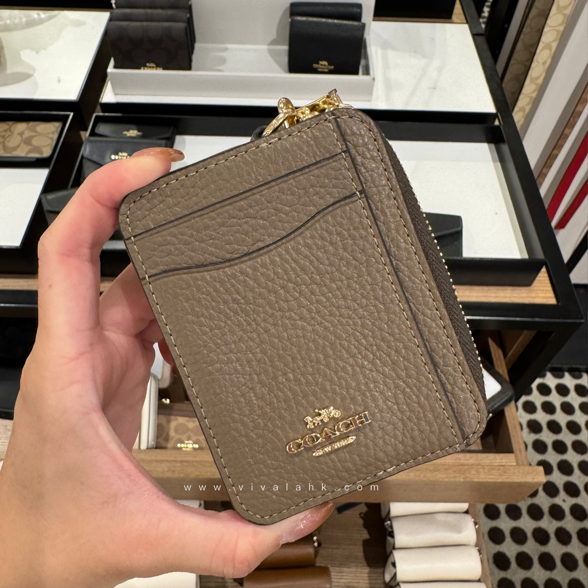 Coach - Zip Card Case (6303)