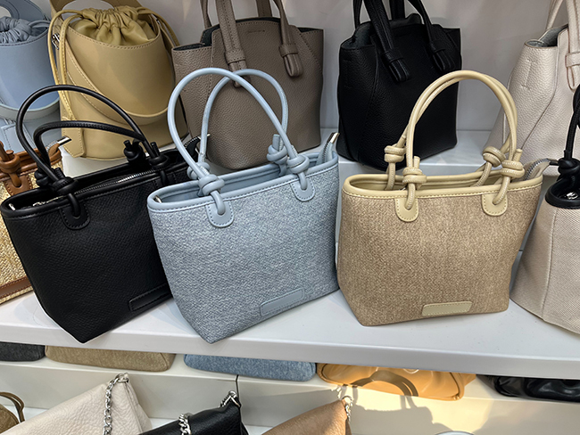 輕巧小手提包附揹帶-兩色預購