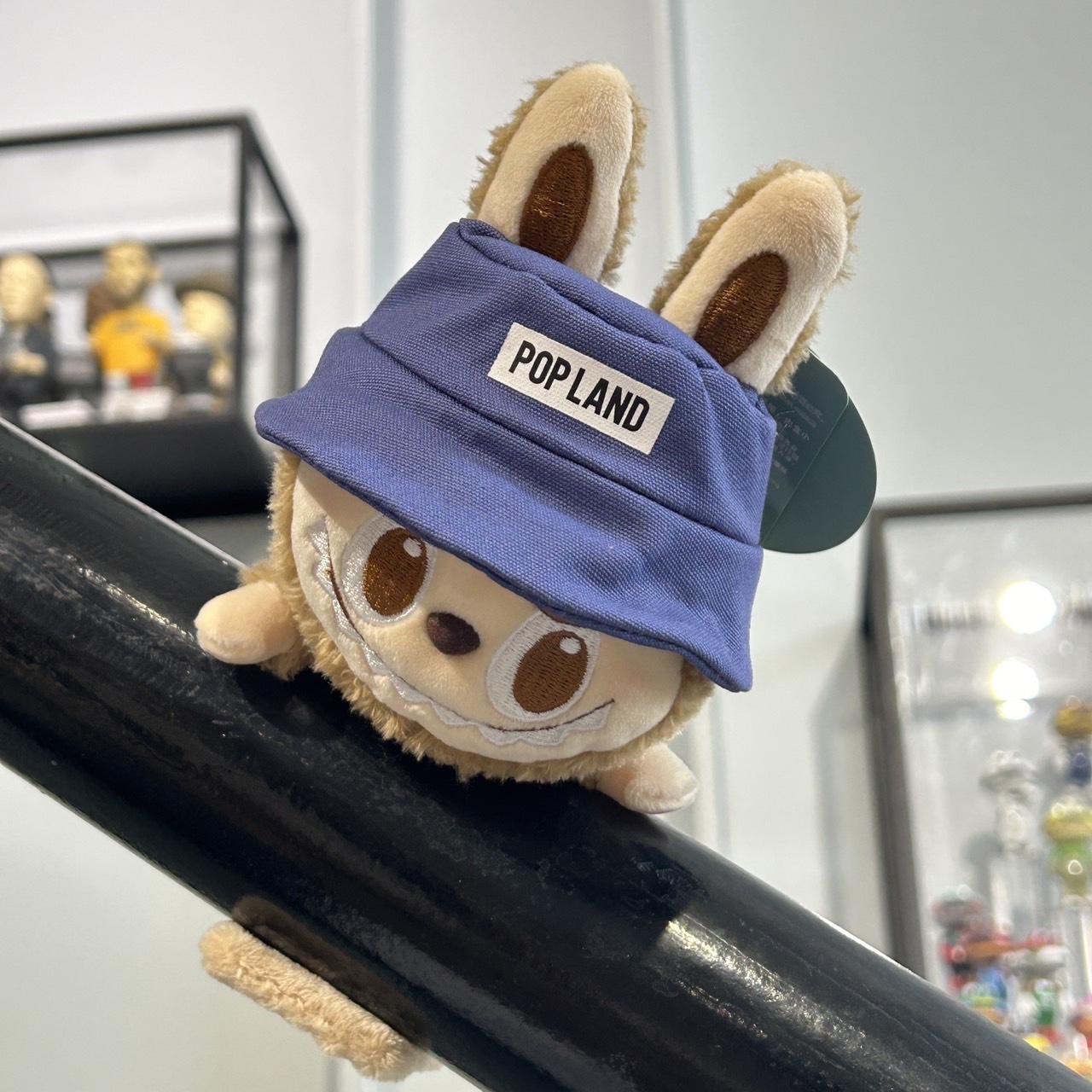 🎪樂園限定🎪 POP MART POPMART 泡泡瑪特 LABUBU 拉布布冰箱貼 藍帽 站肩磁吸 毛絨娃娃