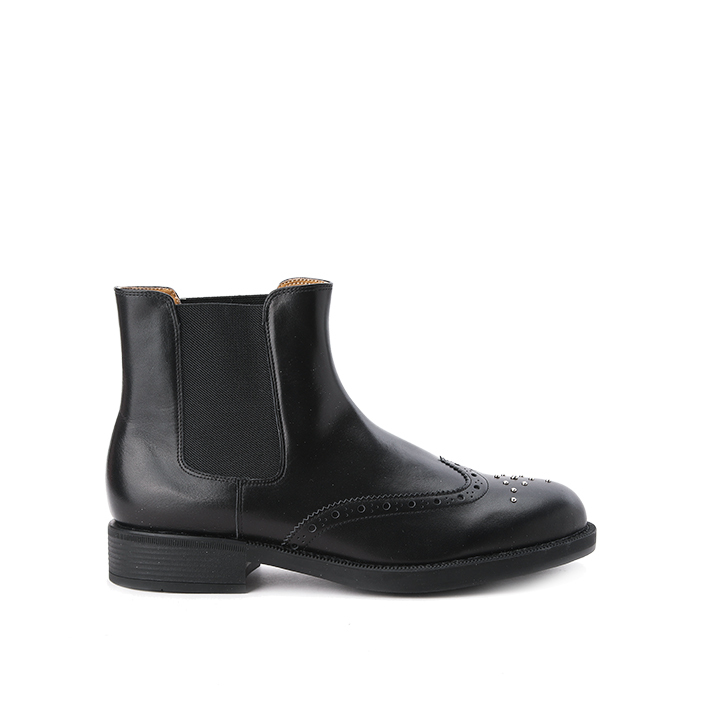 Leather Chelsea Boots
