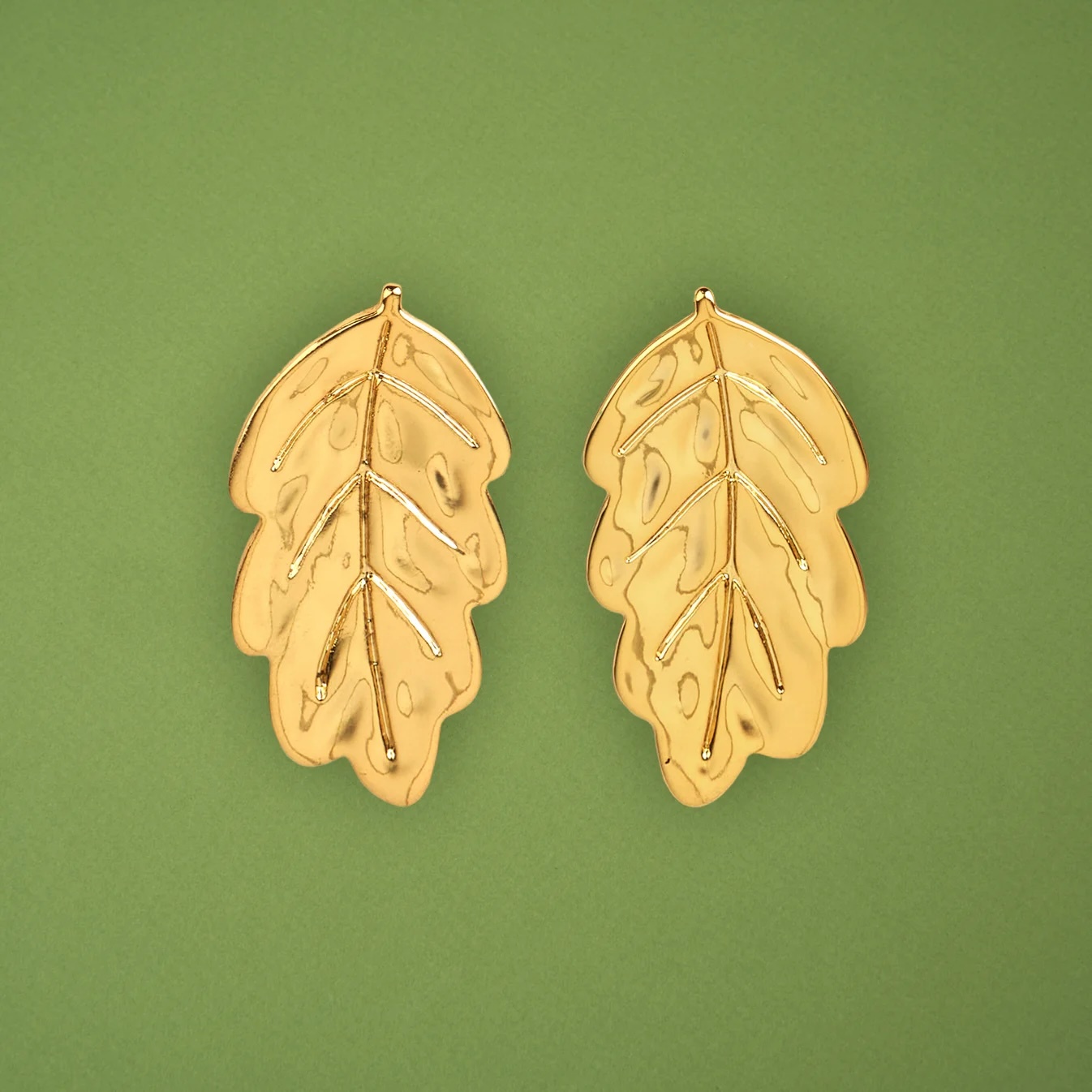 LEAF EARRINGS｜Coucou Suzette