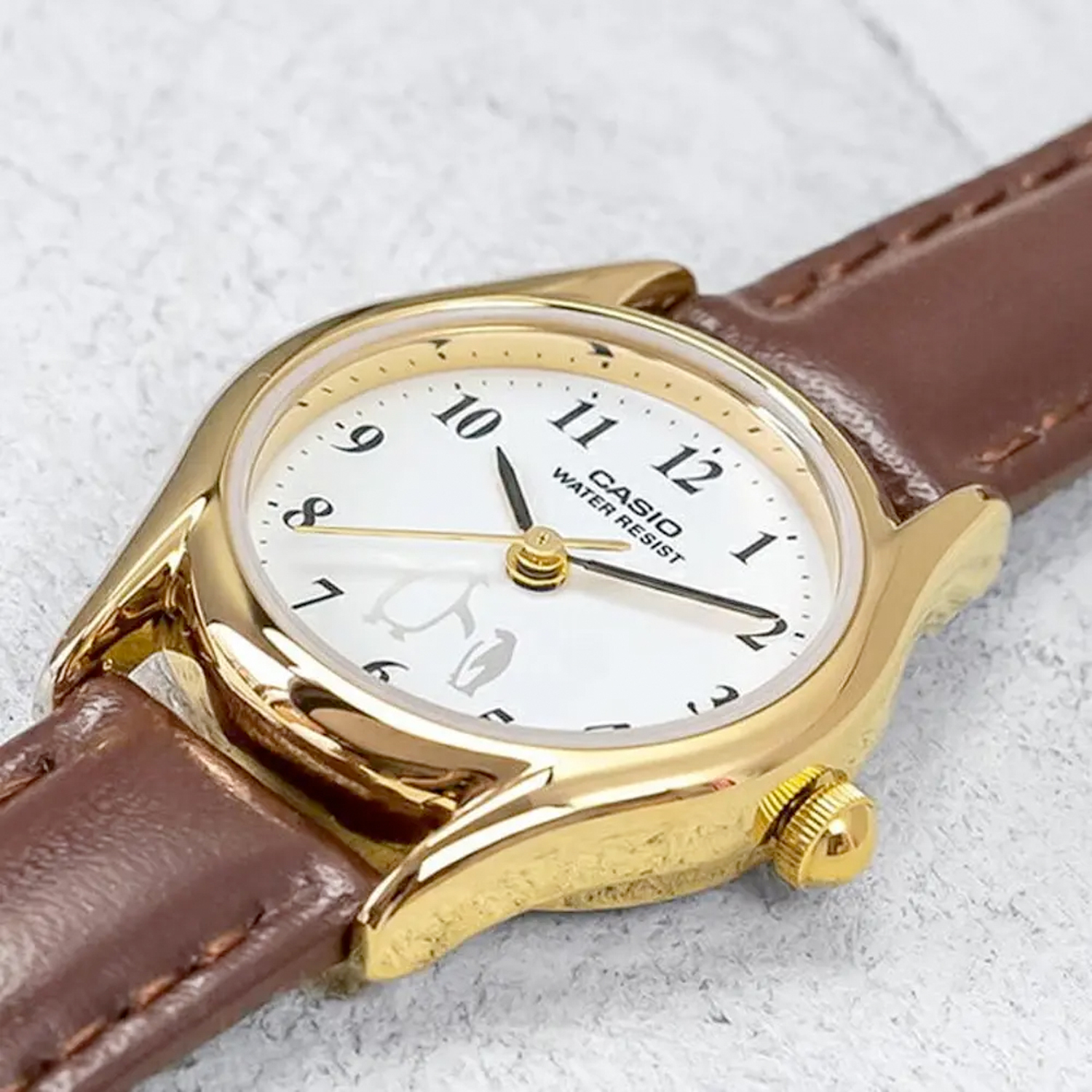 Casio LTP-1094Q-7B6 23mm 企鵝 數字面 女裝皮帶錶 復古錶