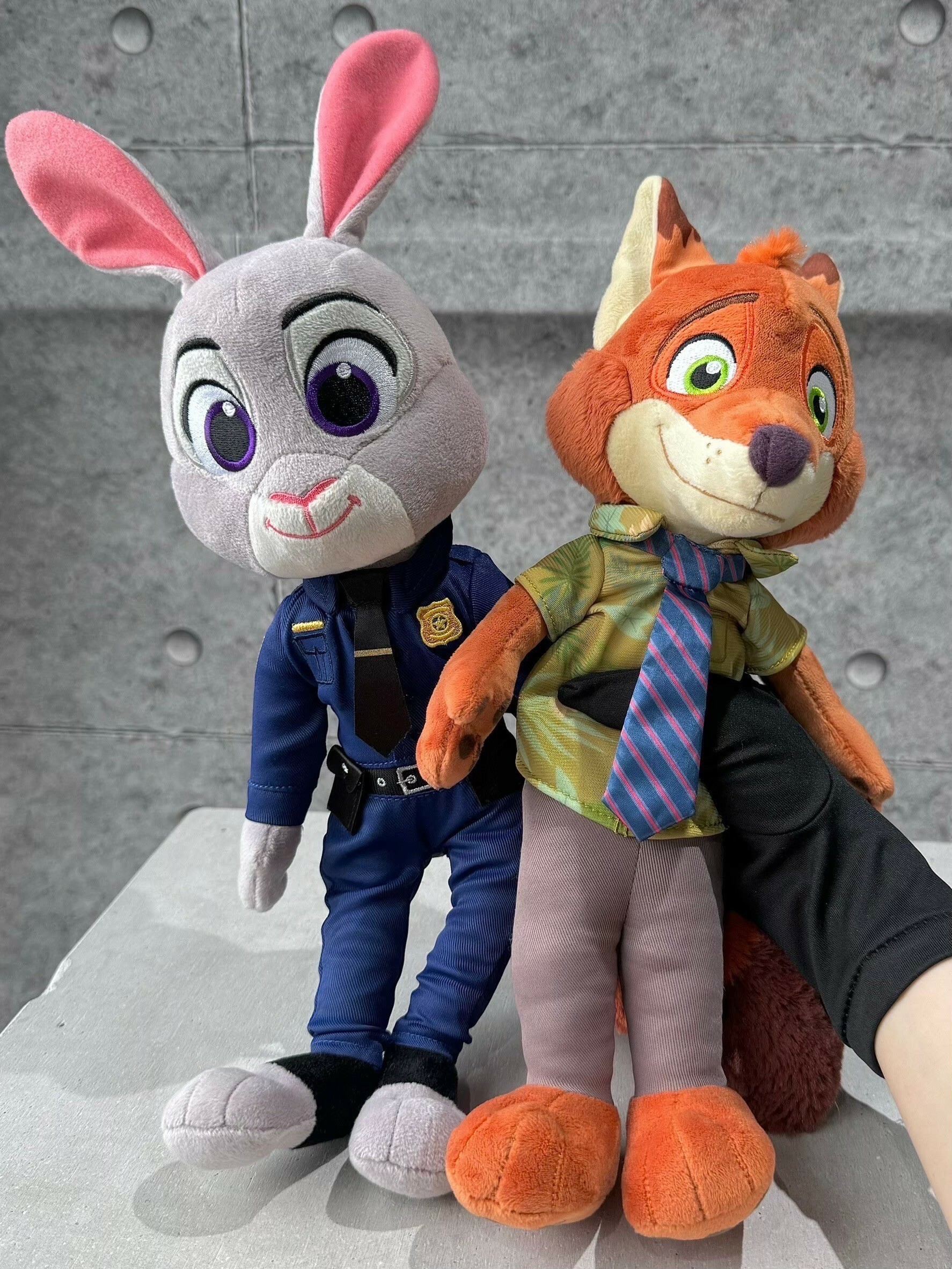 迪士尼正版授權 動物方程市 尼克 娃娃