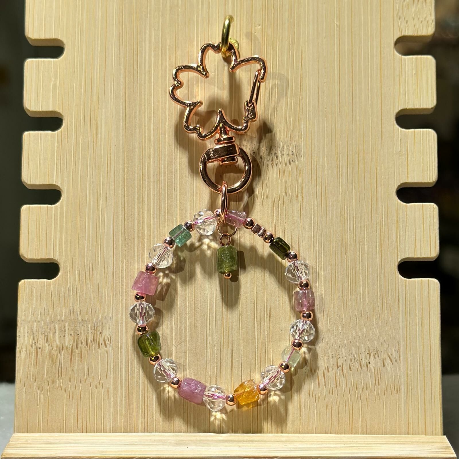 碧璽、白水晶 配 玫瑰金花形扣掛飾