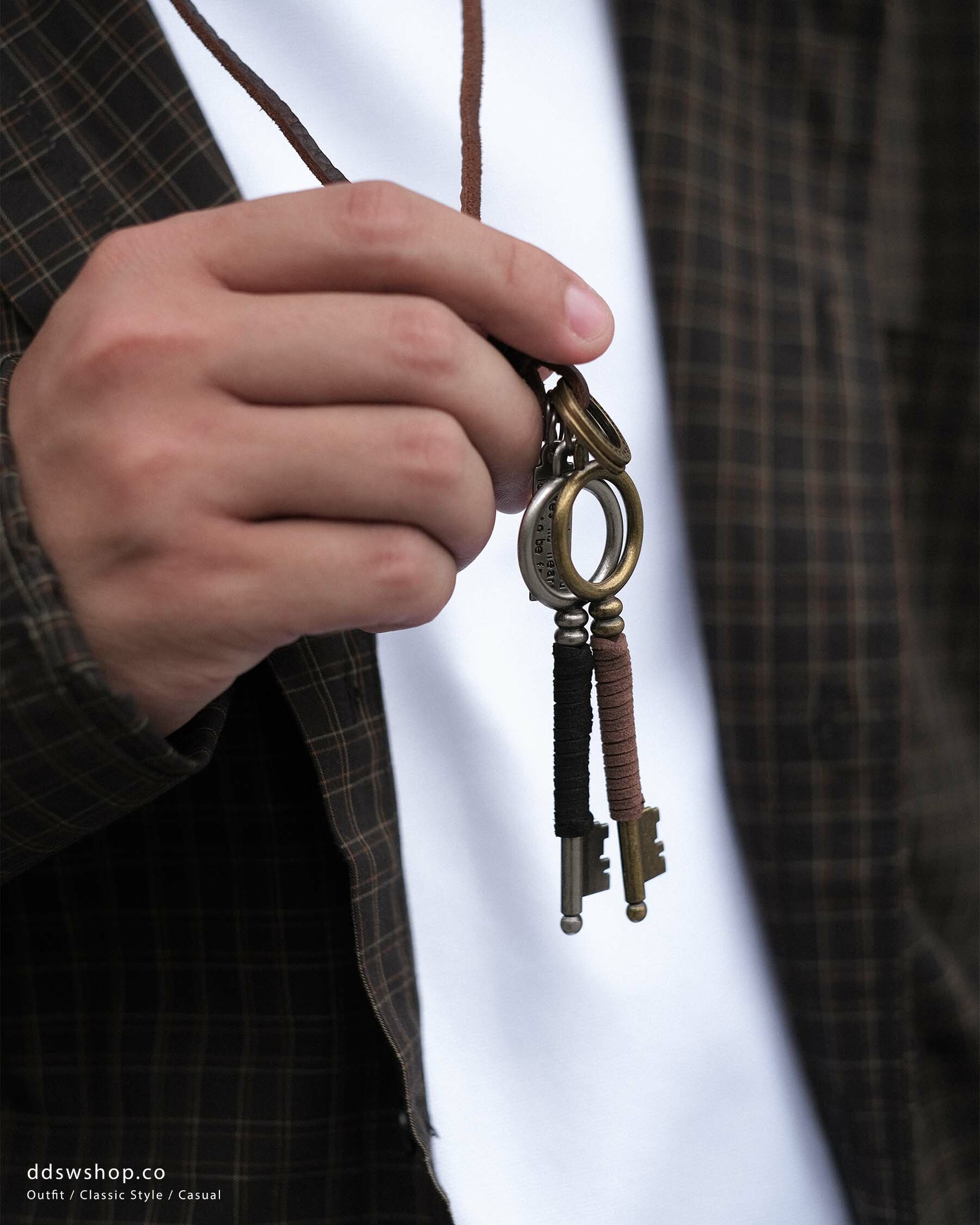 D.CLOSET 牛皮 項鍊 復古鑰匙 ACC4