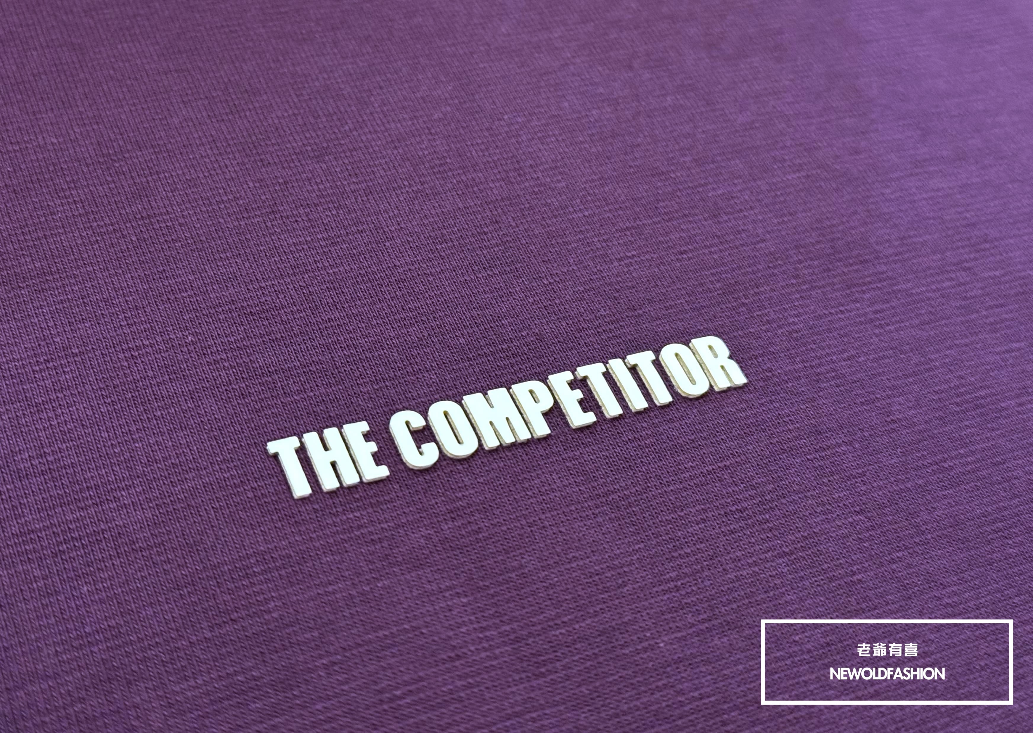 『新品上市』重磅Competition英字大學T-紫(NOF24091607)