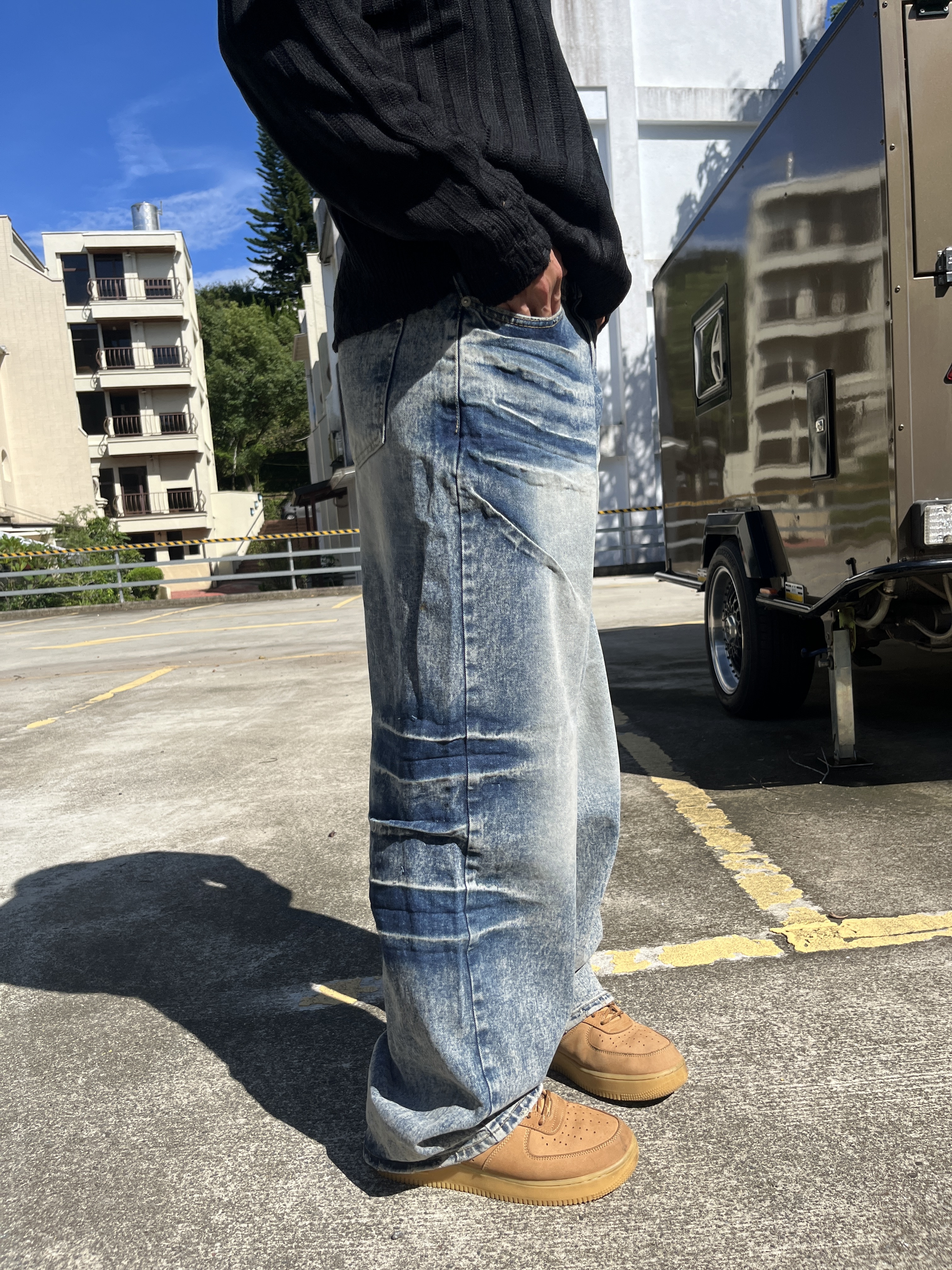 水洗 裂紋 破壞 寬鬆 直筒 牛仔褲