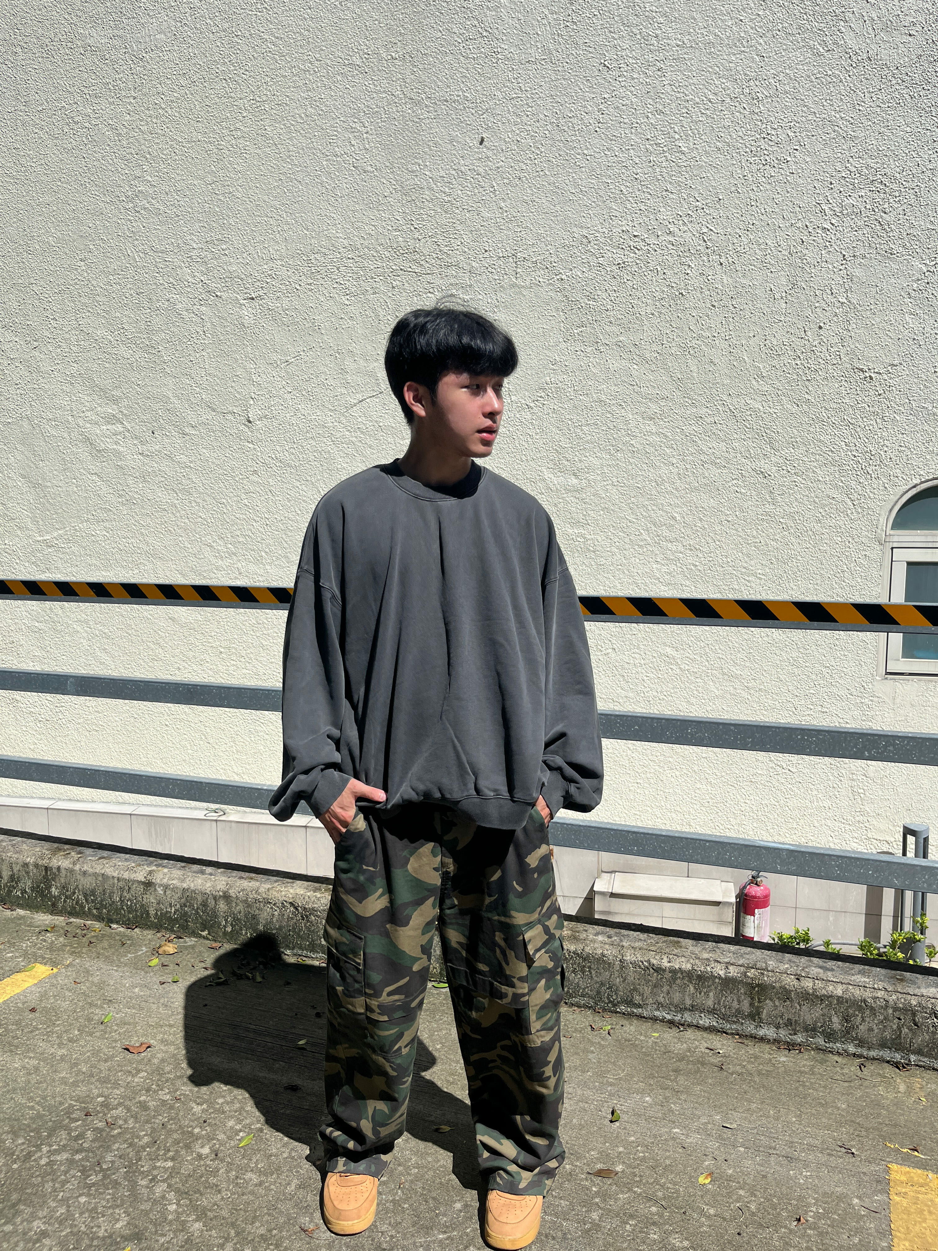 水洗 Boxy短版 素面 寬鬆 大學T