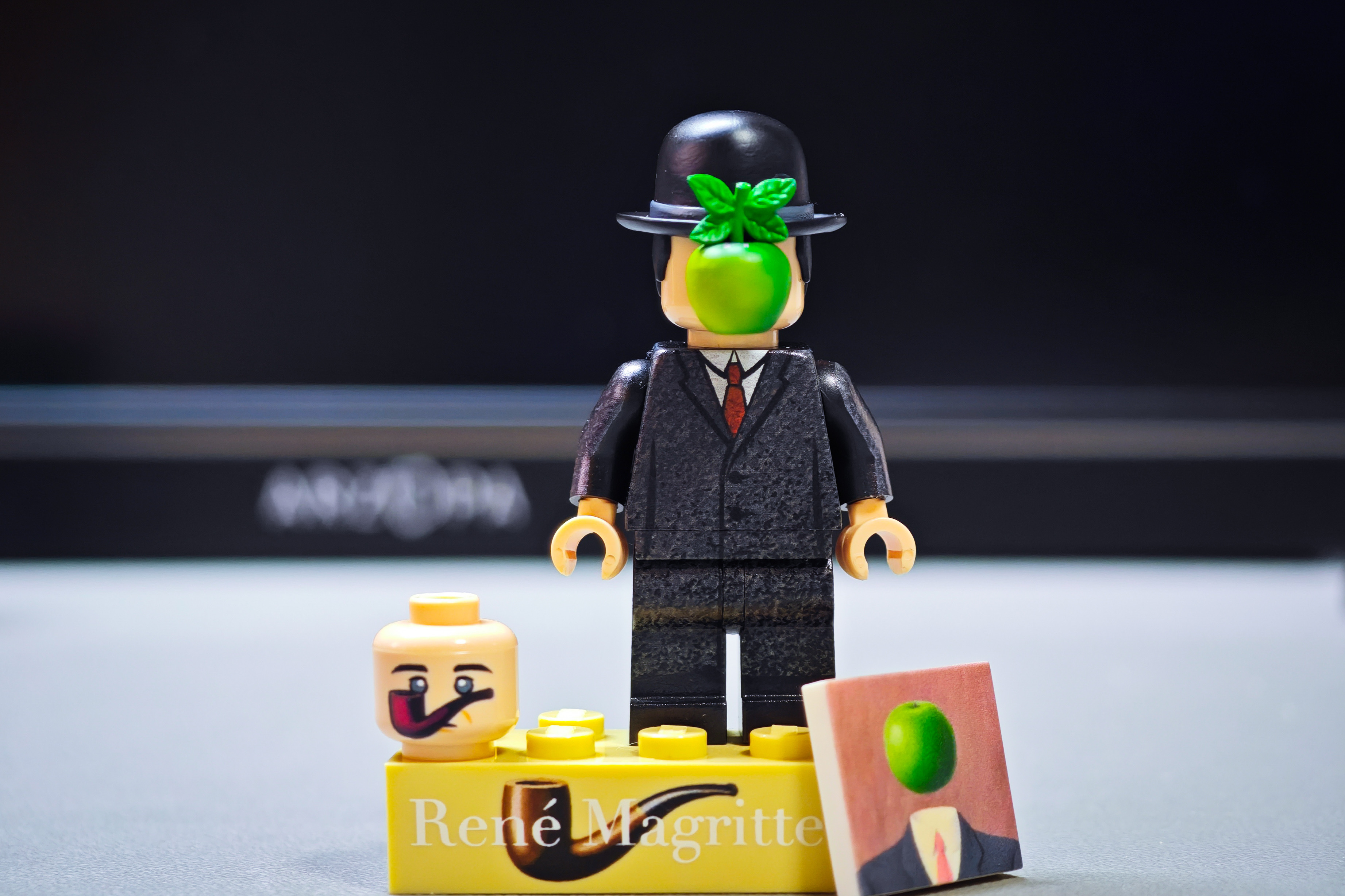 [D Made][In Stock] Rene Magritte [UVprinted]