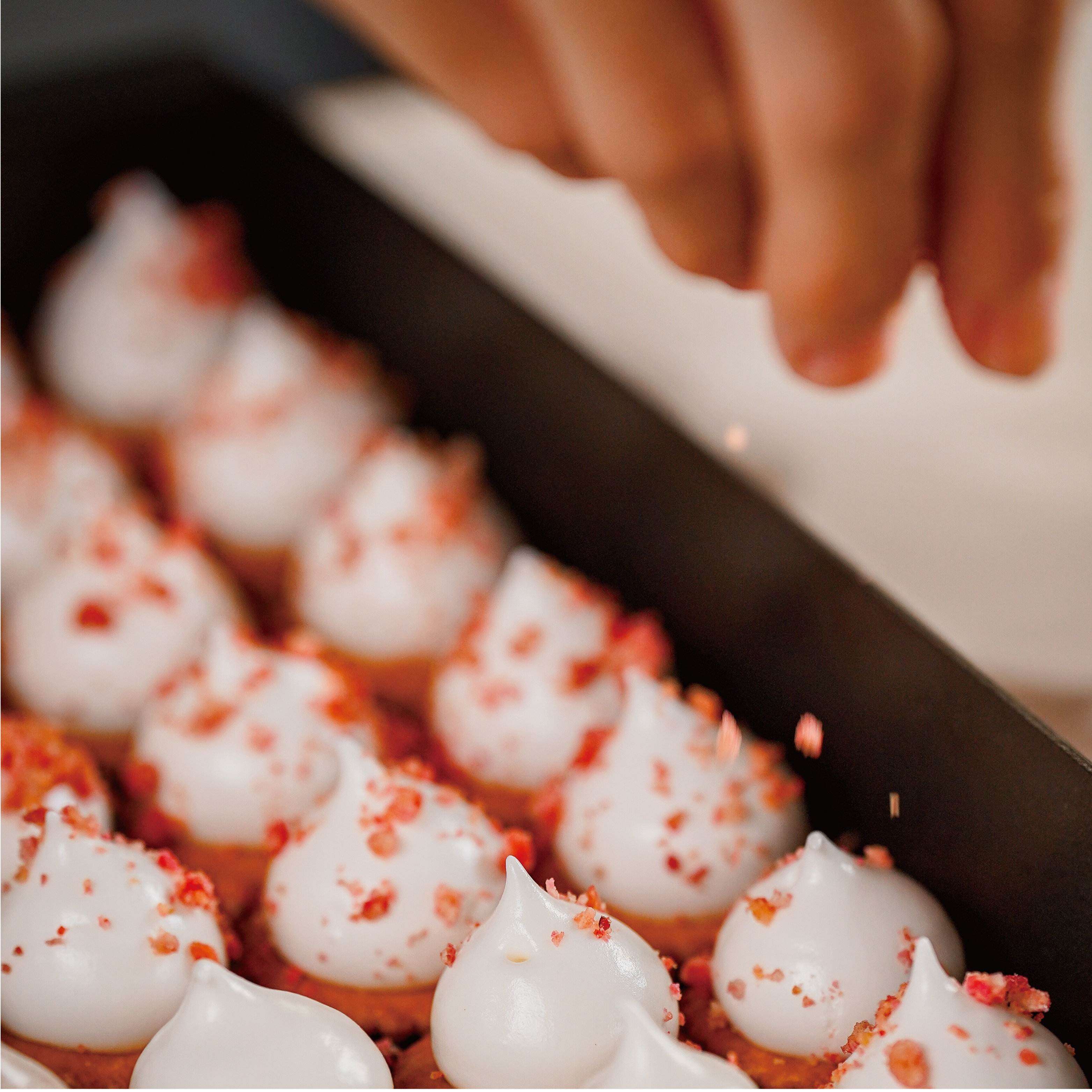 草莓脆脆 - 追劇包