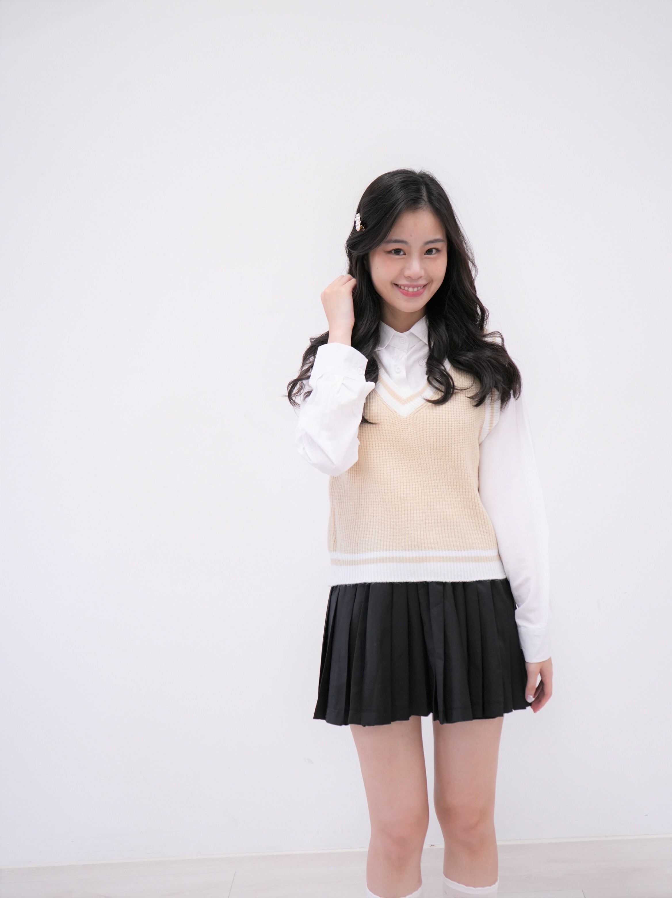 超殺價格 🔥 買一送一/兩件式學院襯衫搭針織背心 9760013 白卡其/白灰