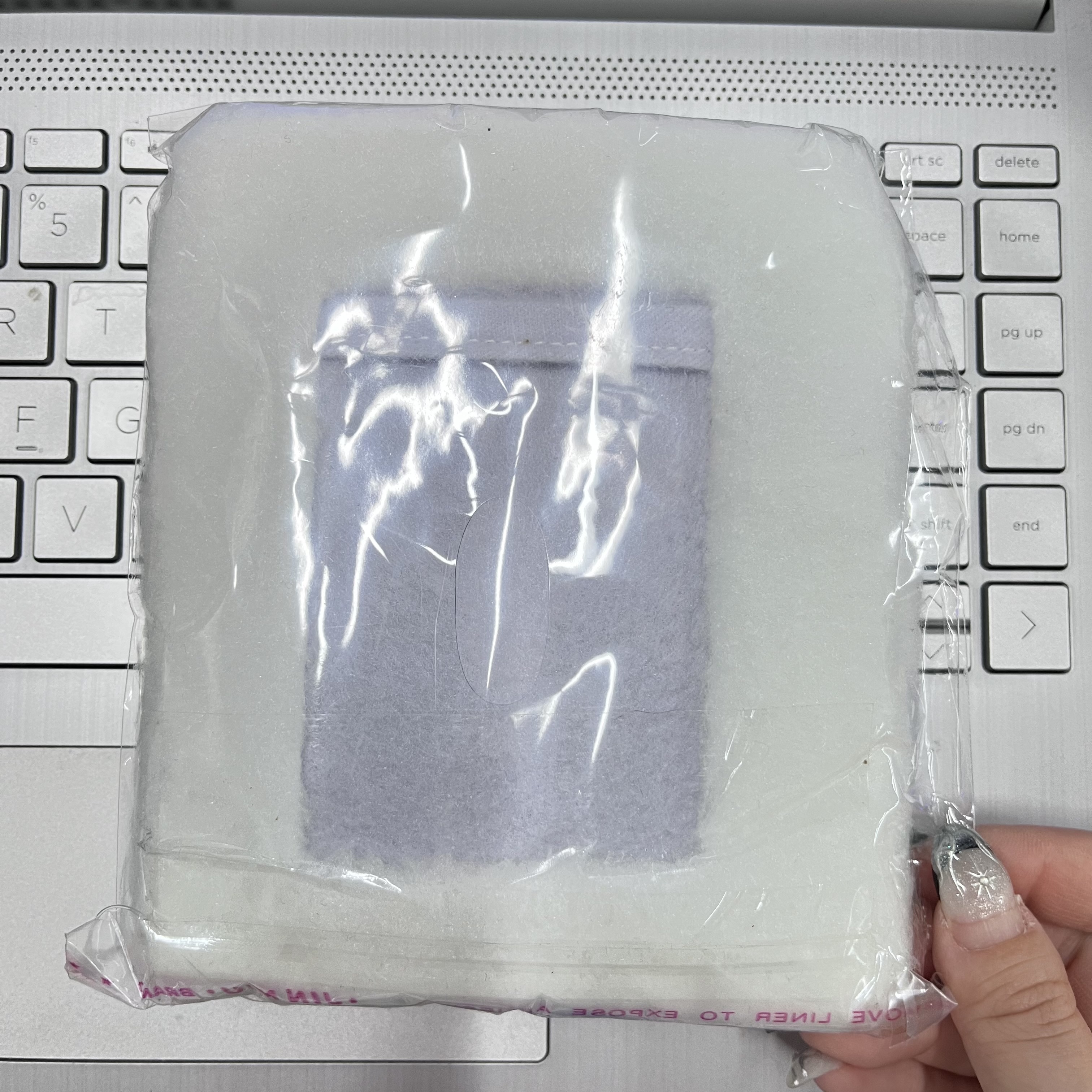 CHIIKAWA  八字貓 卡套掛件#66