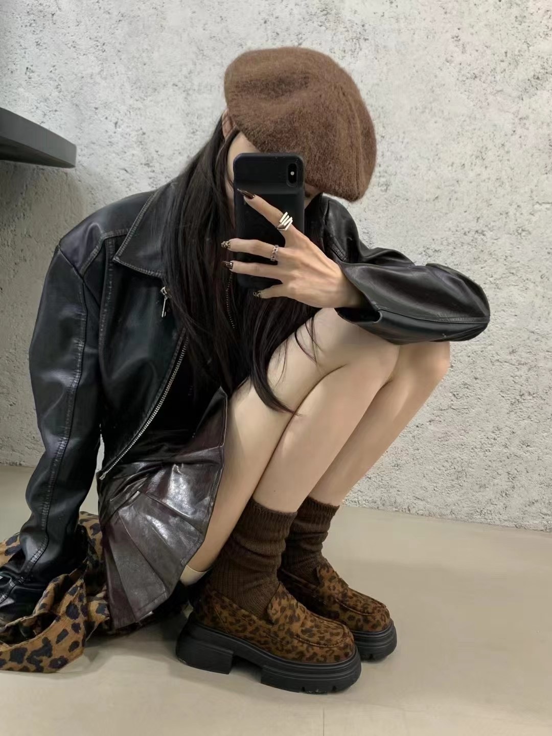 素色絨面厚底小單鞋（棕39）