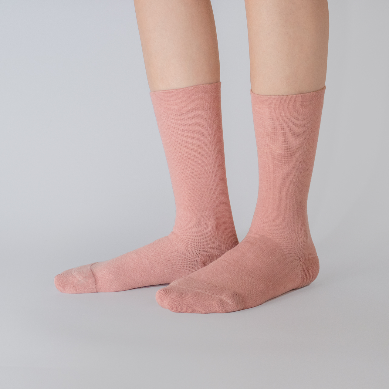 素 · 只有藕｜無計師款 · 壓力3/4襪(三雙999)