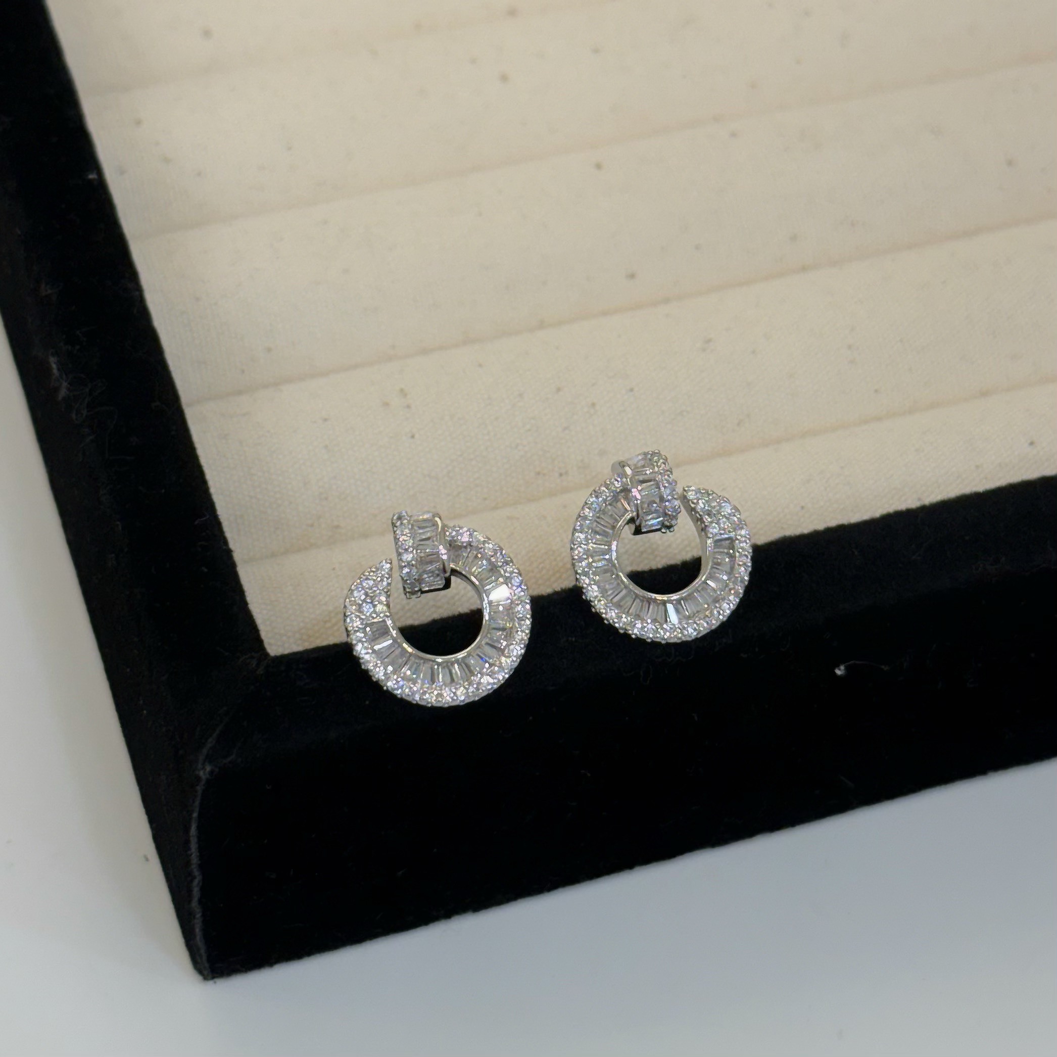 R42鋯石排鑽釘子耳針