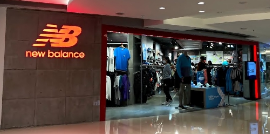 New Balance (MOKO)
