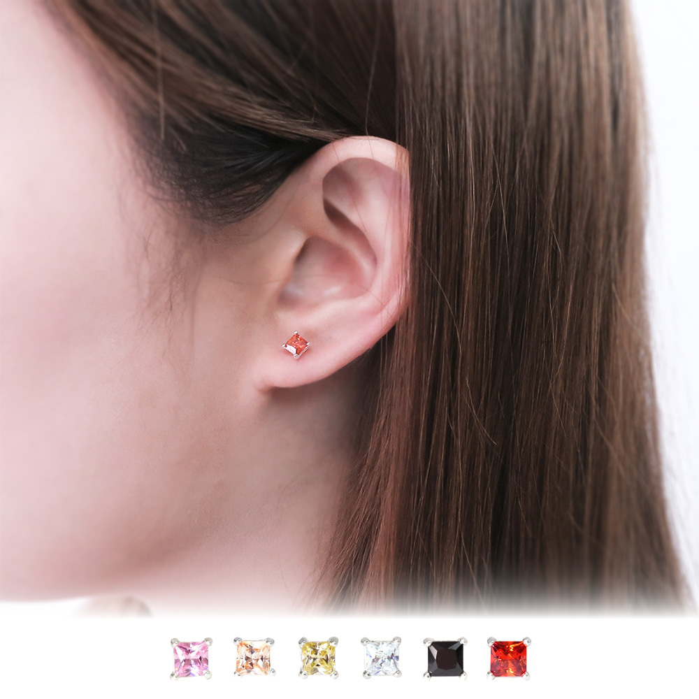 極簡方形 4mm 單鑽耳環 爪鑲設計 925純銀耳環 必備款 女生耳環