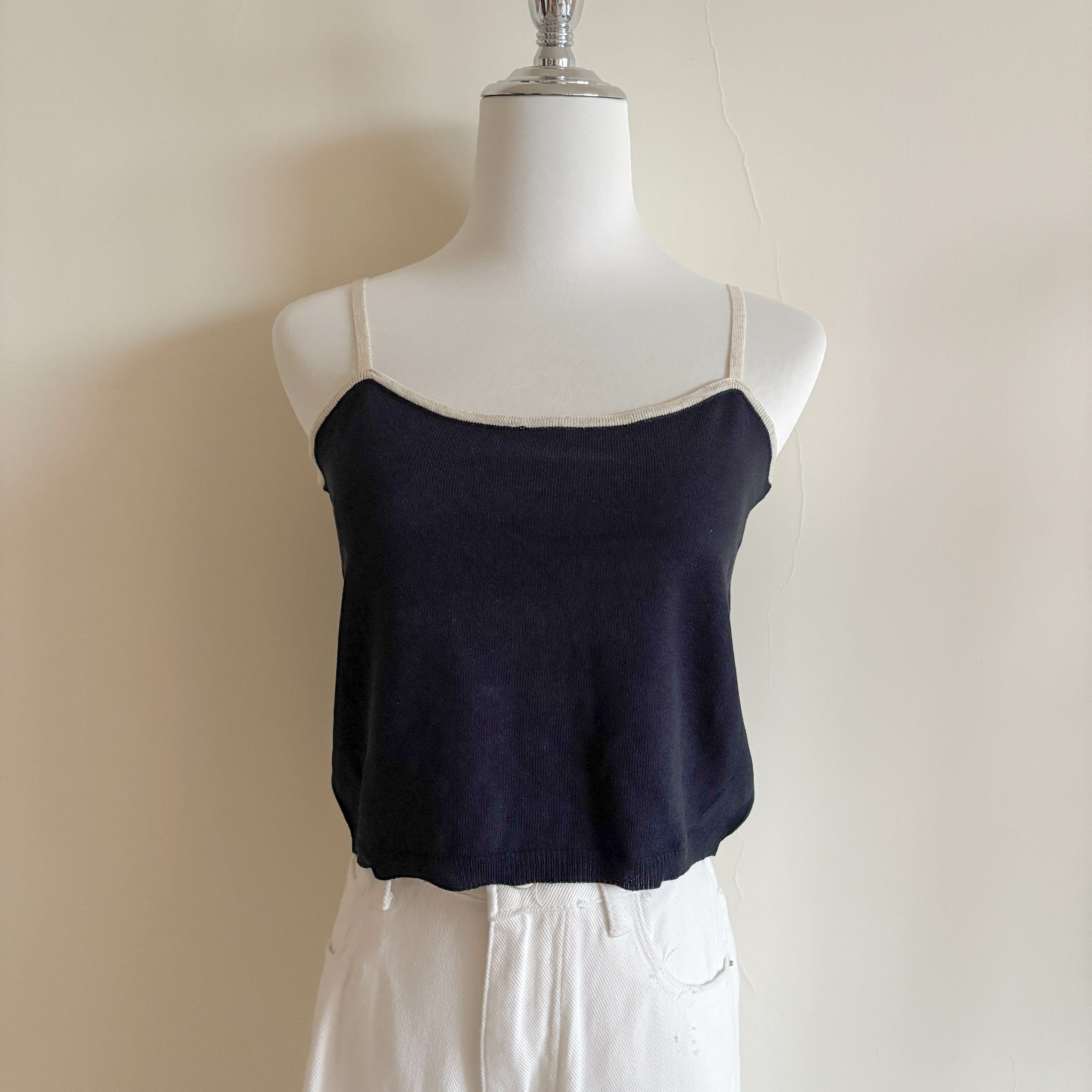 小滾邊針織背心（現貨）