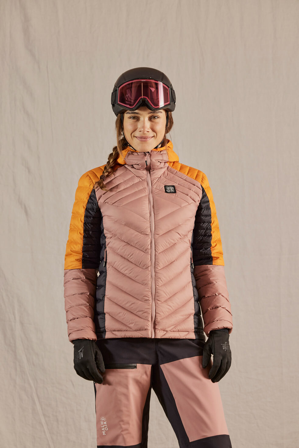 【MALOJA】女輕量再生羽絨連帽外套 / 24MA38115-[粉綠黑、黑底花]