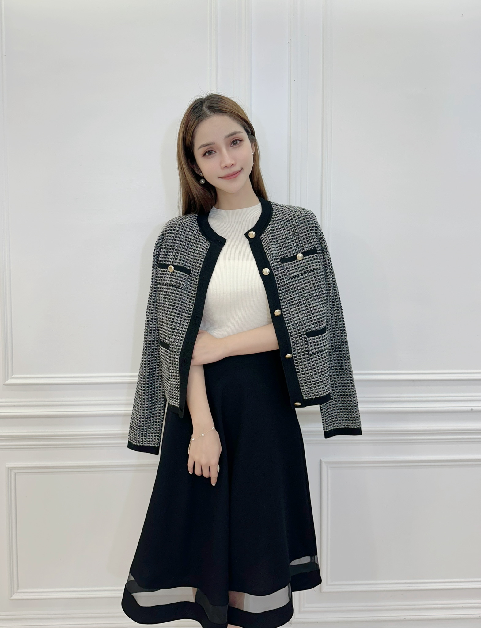 優雅金釦針織織紋開襟衫