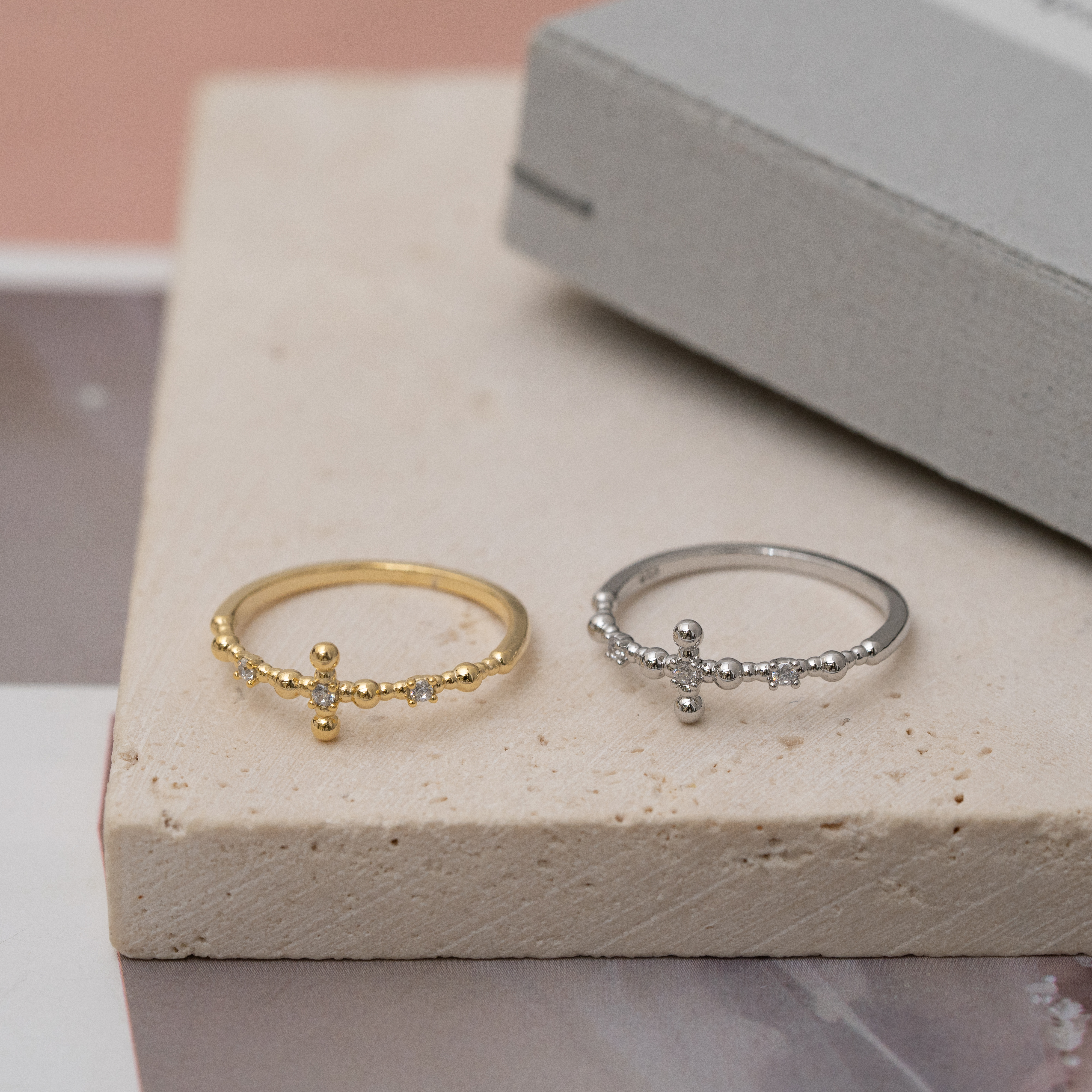 svr11 十字架戒指