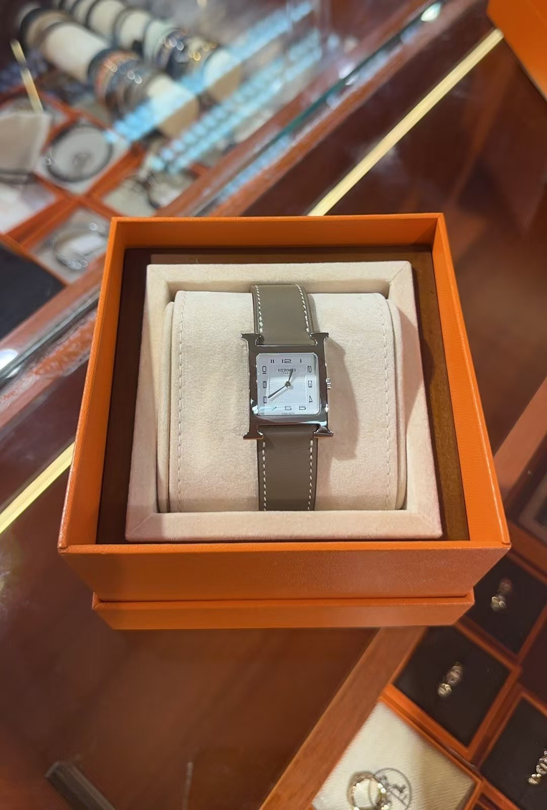 H 手錶 30x30mm -M
