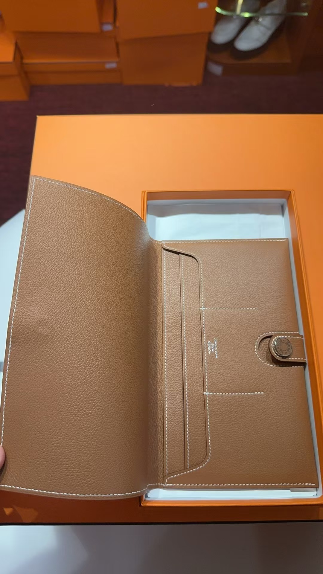 H 焦糖色 皮夾 -M