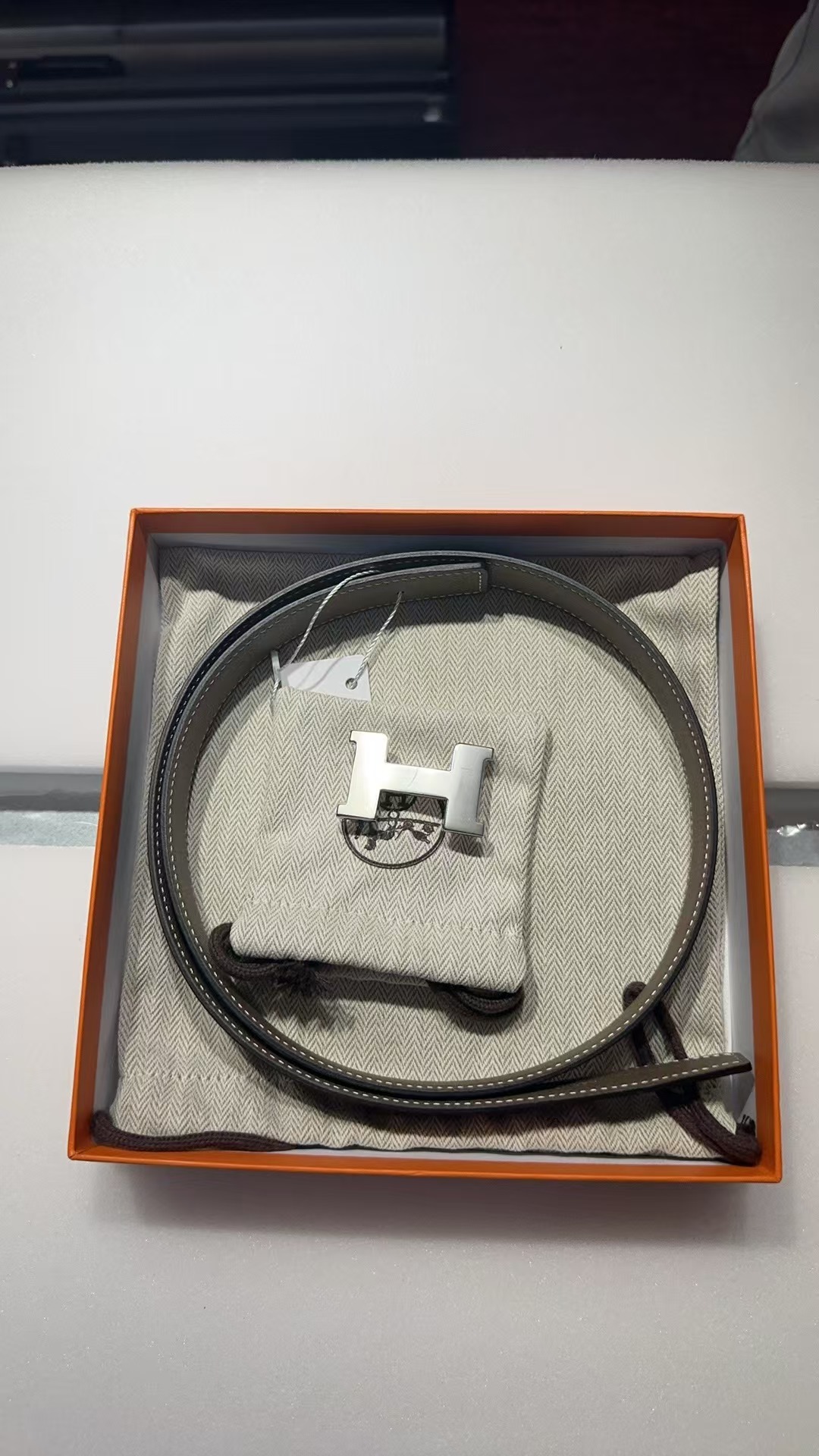 H 銀扣皮帶 24mm -M