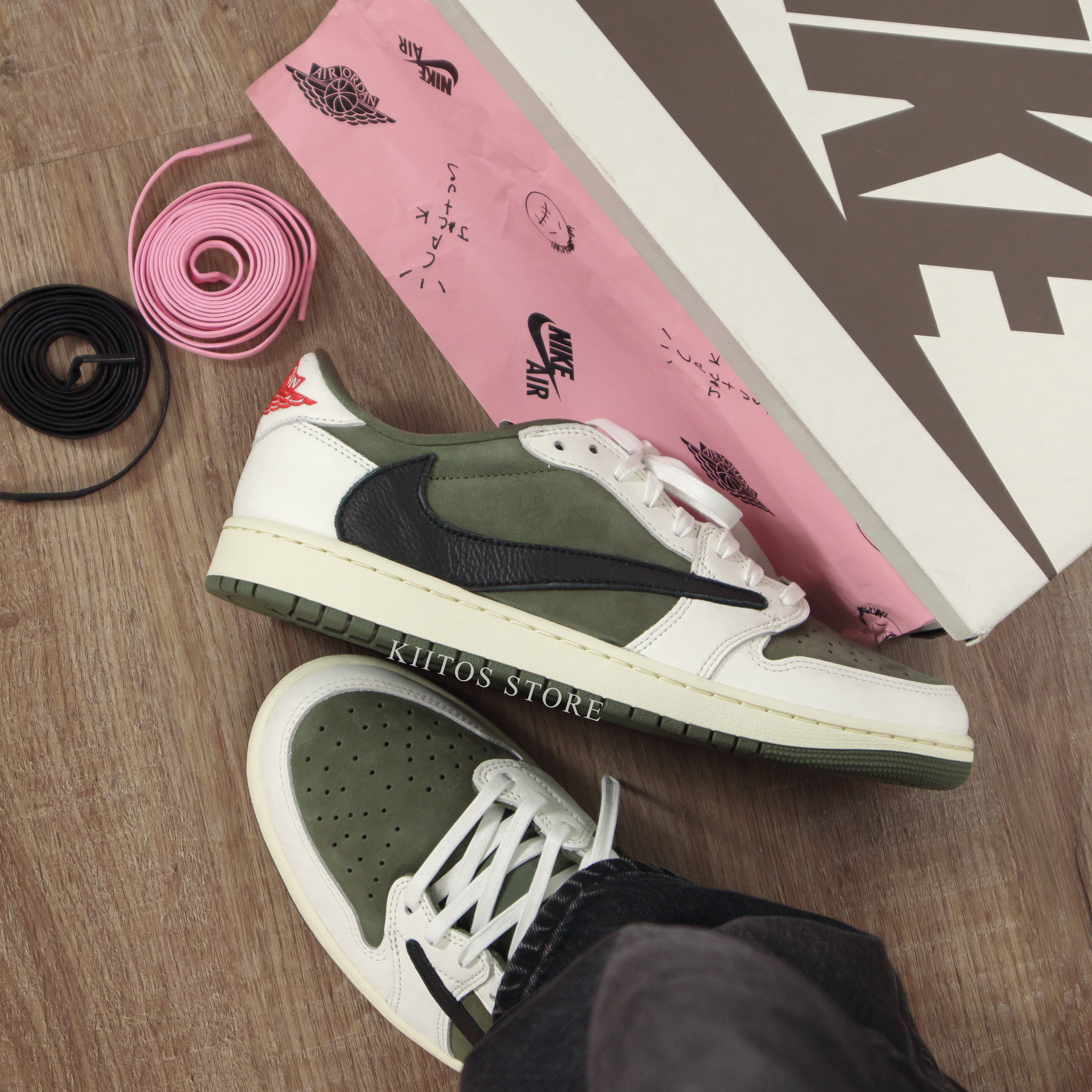 Travis Scott x Nike Air Jordan 1 Low OG "Medium Olive" 橄欖綠 倒鉤 男鞋 DM7866-200