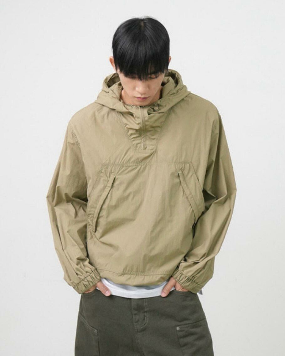 淨色半開胸連帽拉鍊外套 DDM-018JK