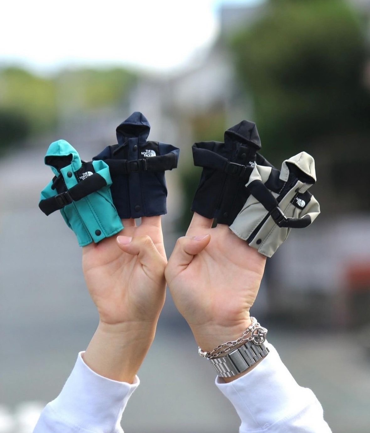 日本 TNF Mini Mountain Jacket 鑰匙圈