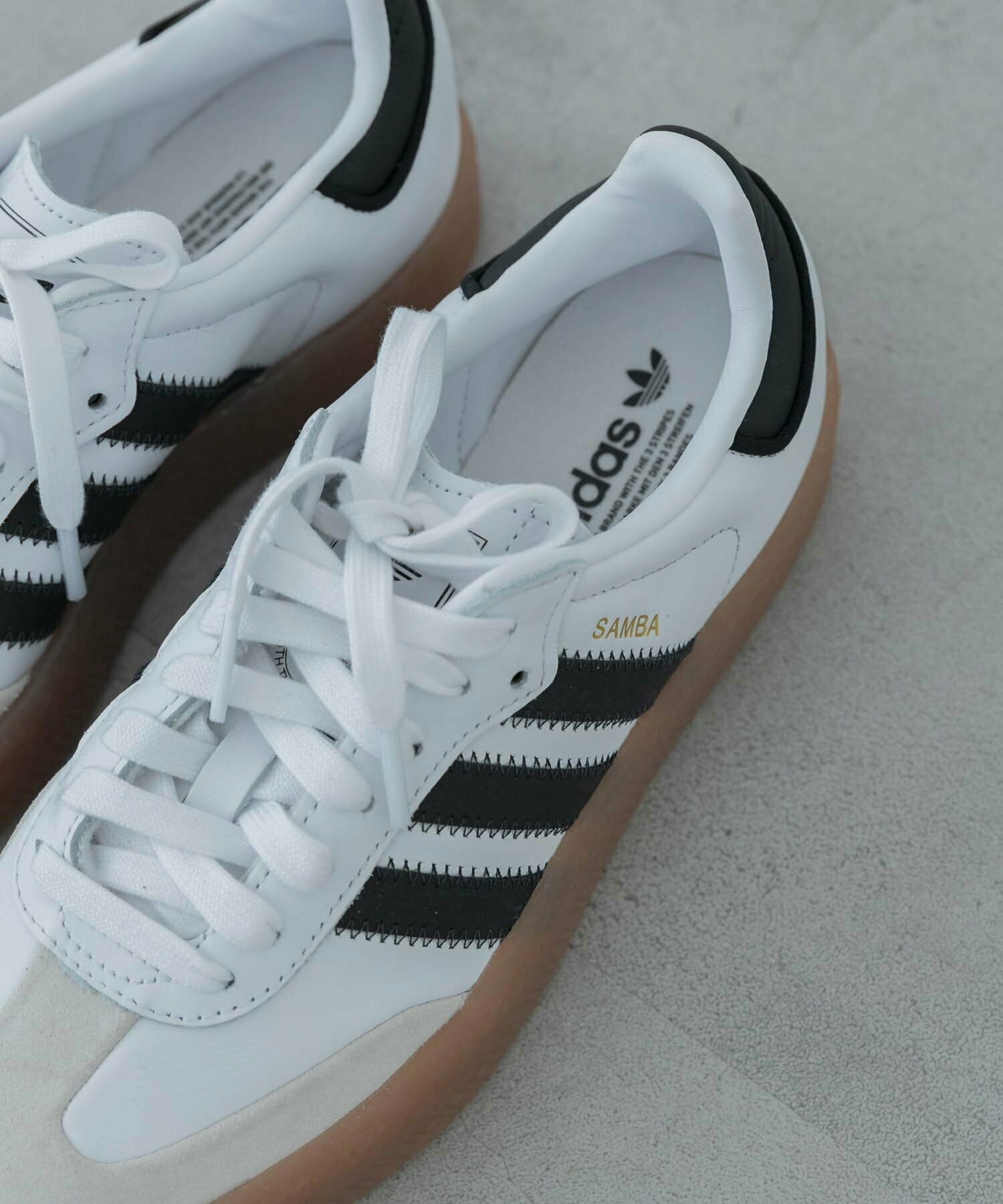 預購┃adidas SAMBAE W 米白 膠底